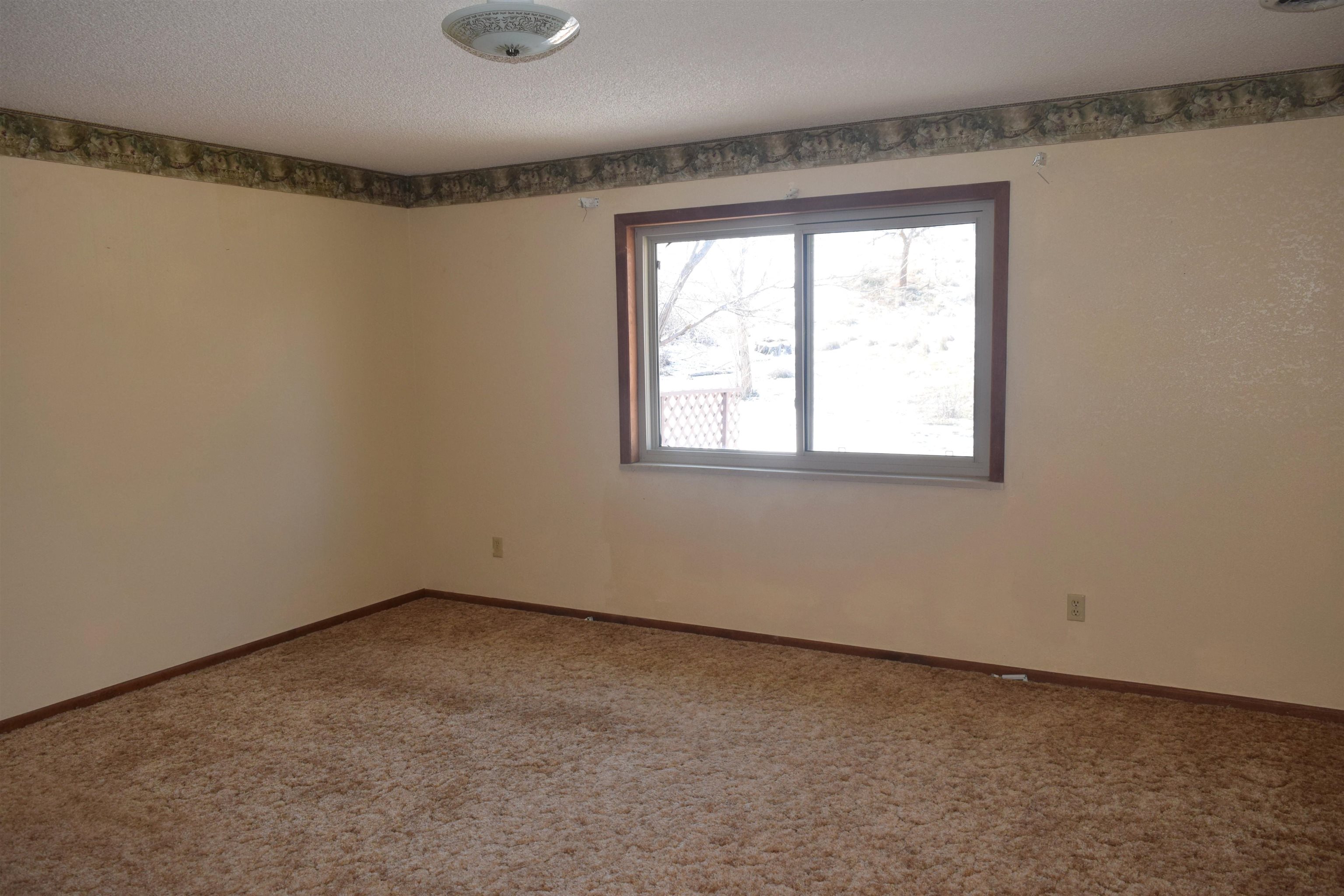 4399 44 Road Property Photo 10
