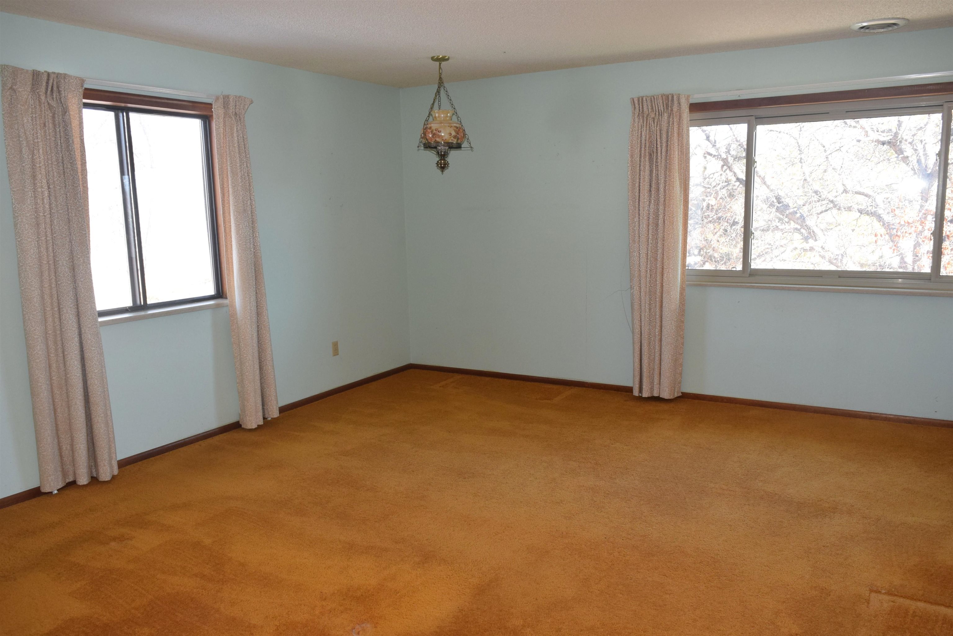 4399 44 Road Property Photo 11