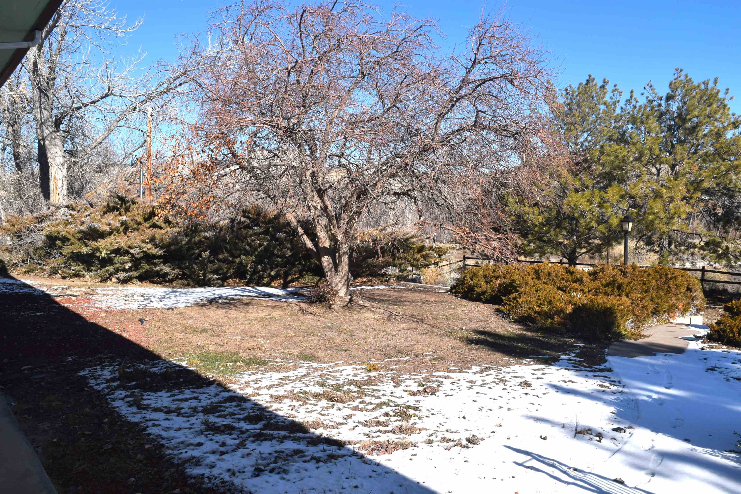 4399 44 Road Property Photo 25