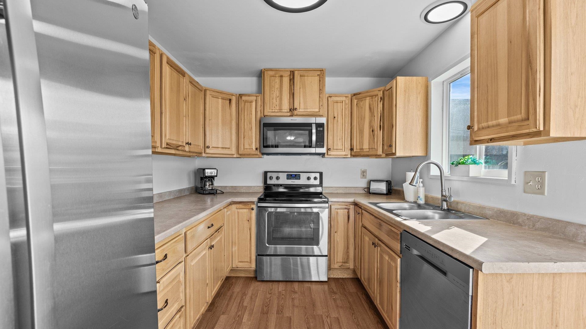318 E Aspen Avenue Property Photo 10