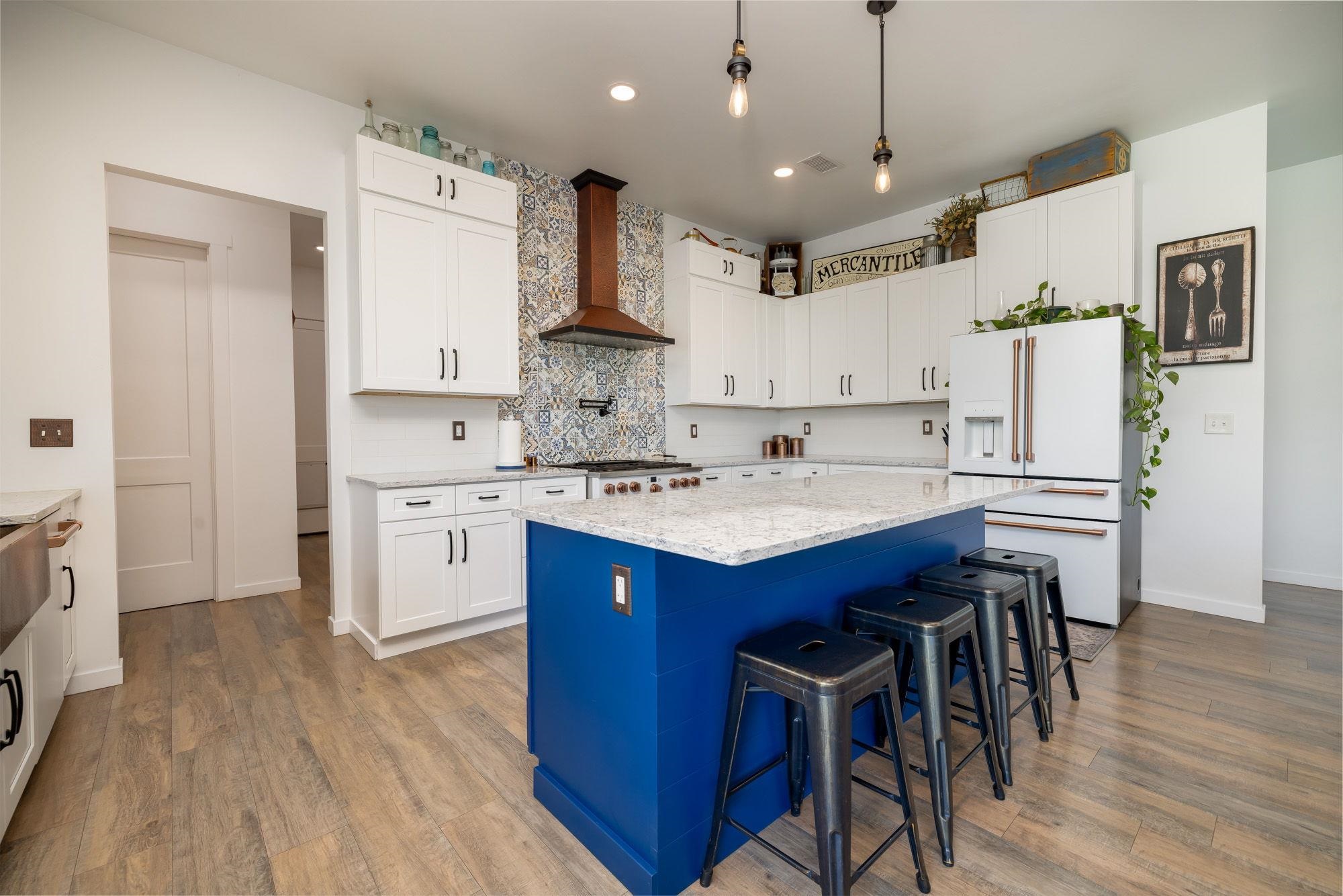 1866 J Road Property Photo 10