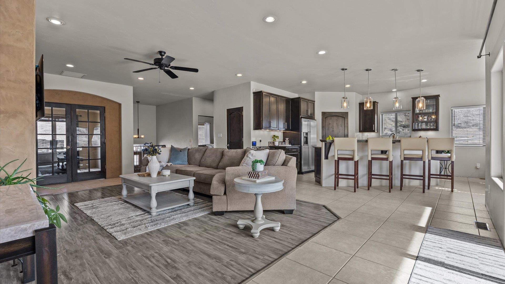 2661 Bangs Canyon Drive Property Photo 6