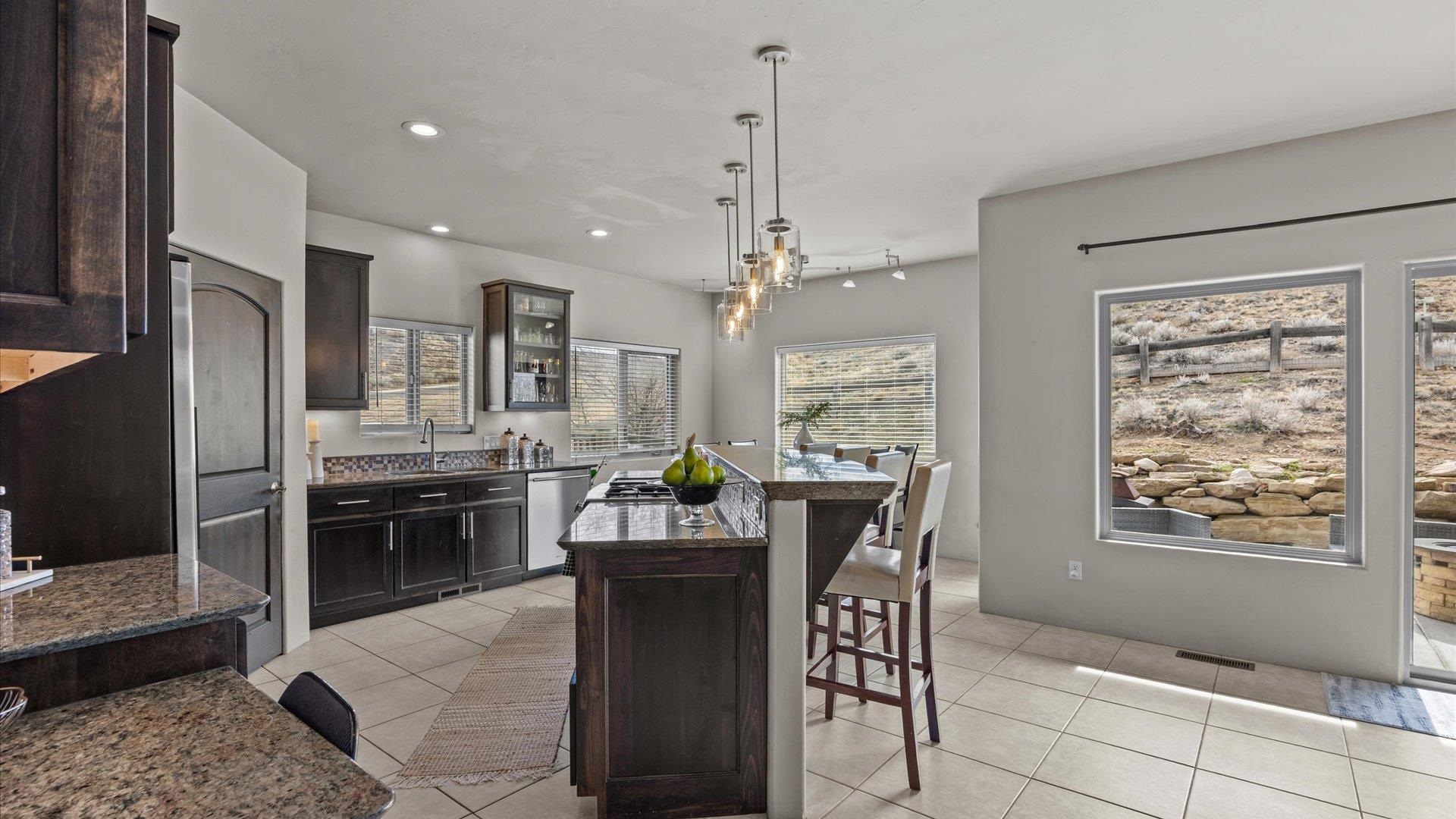 2661 Bangs Canyon Drive Property Photo 8