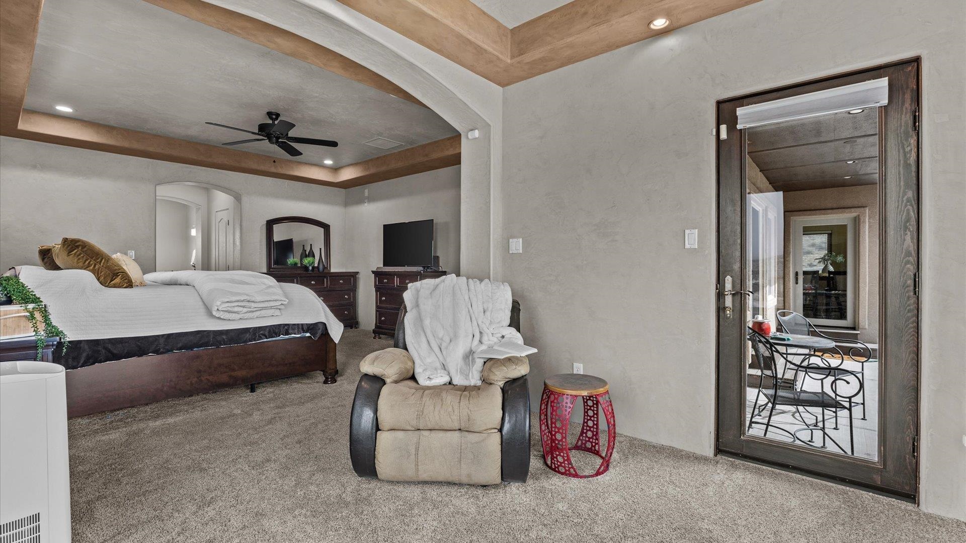 2661 Bangs Canyon Drive Property Photo 14