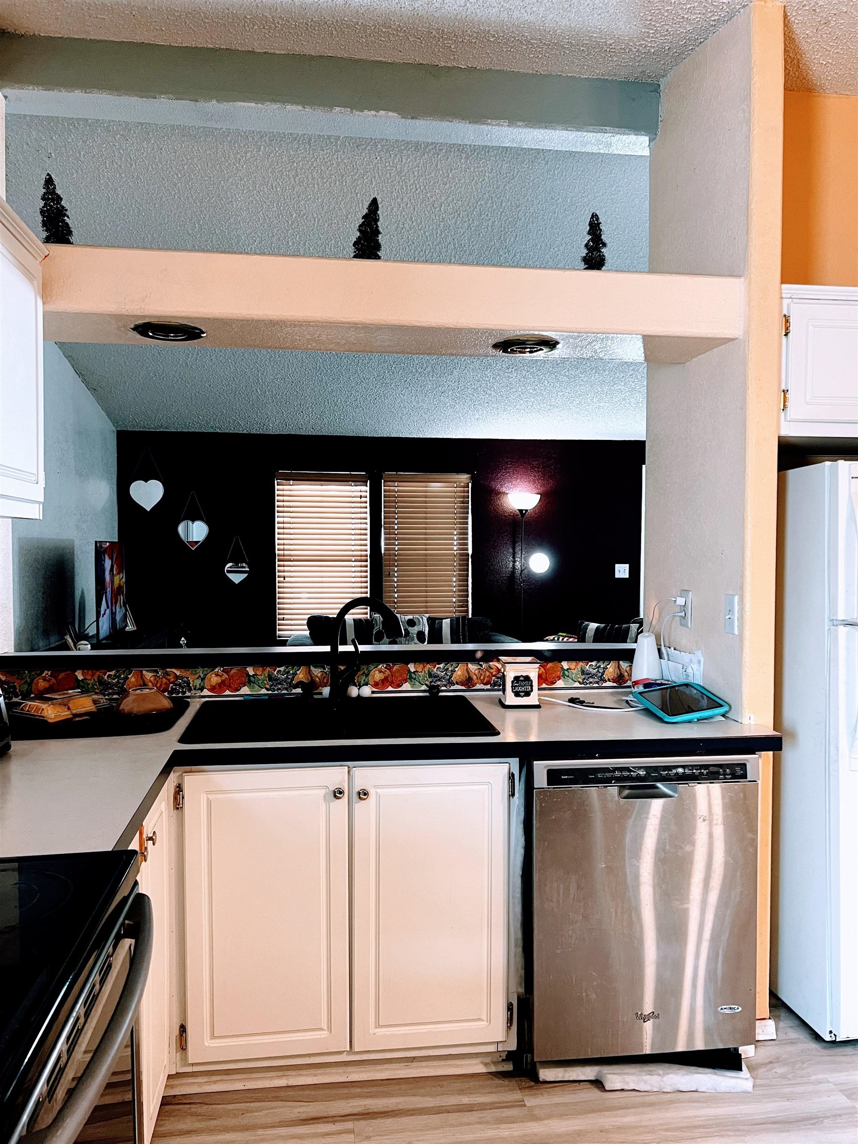 435 32 Road Property Photo 8
