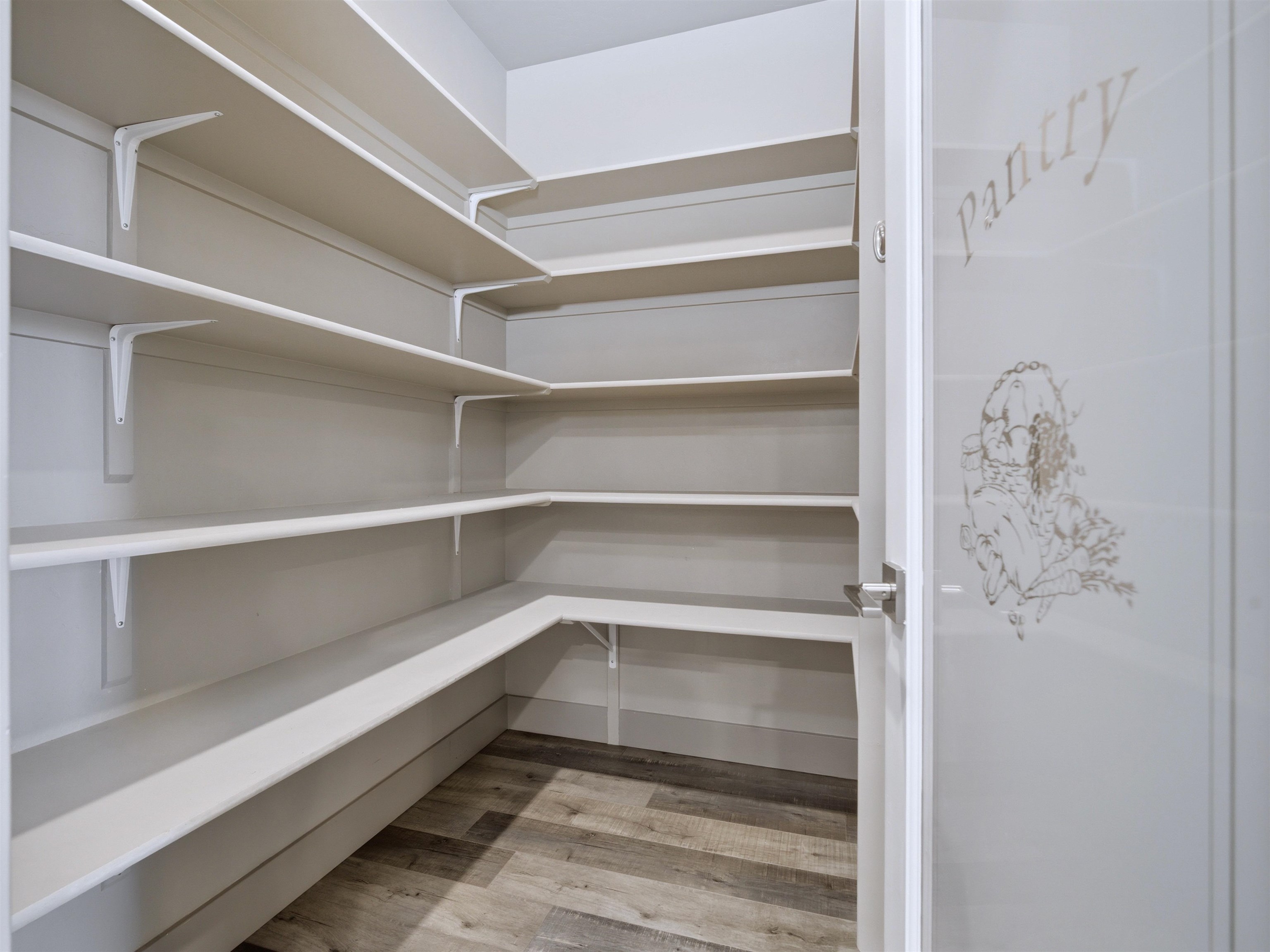 1223 Eagle Way Property Photo 11