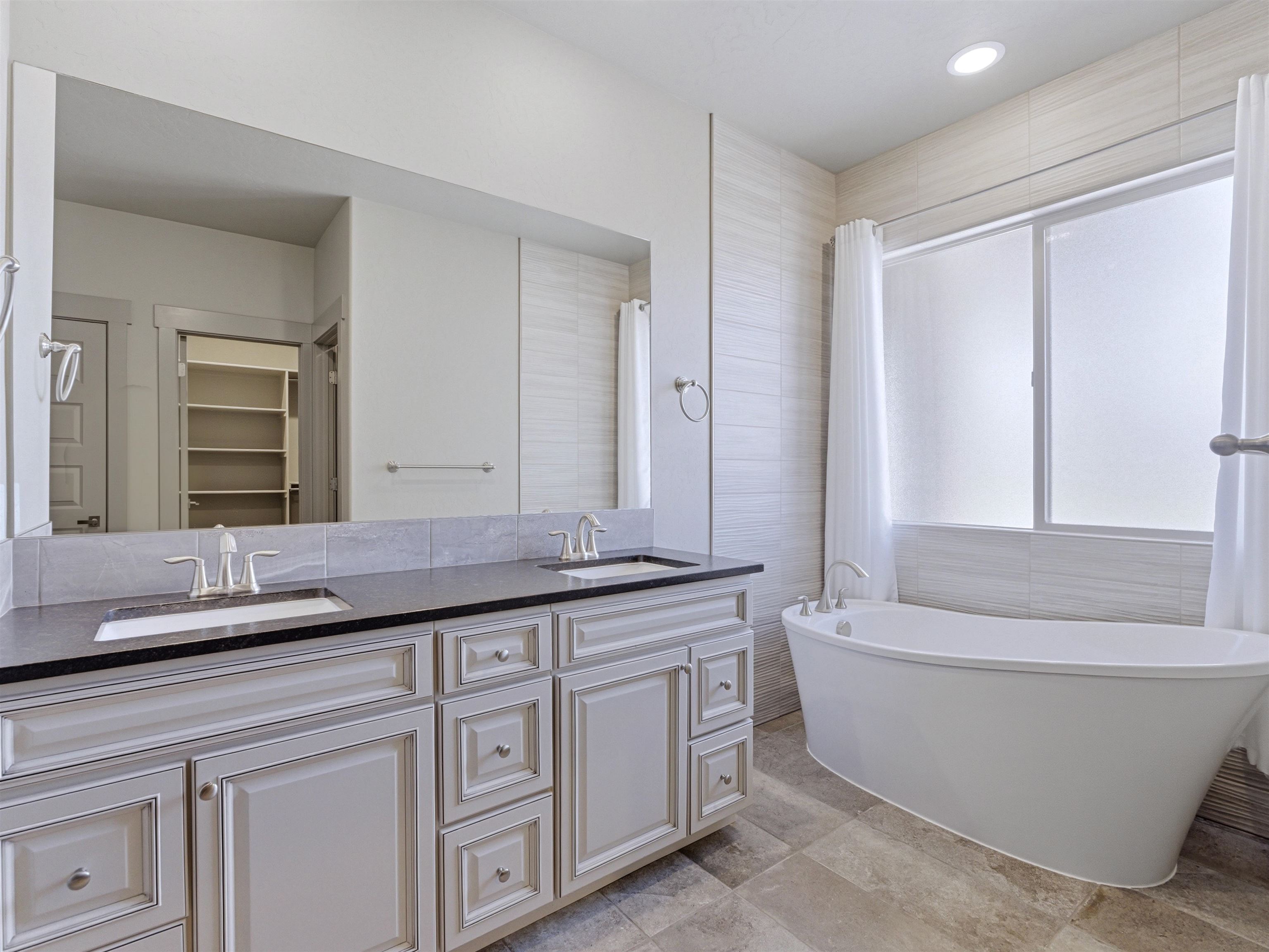 1223 Eagle Way Property Photo 20