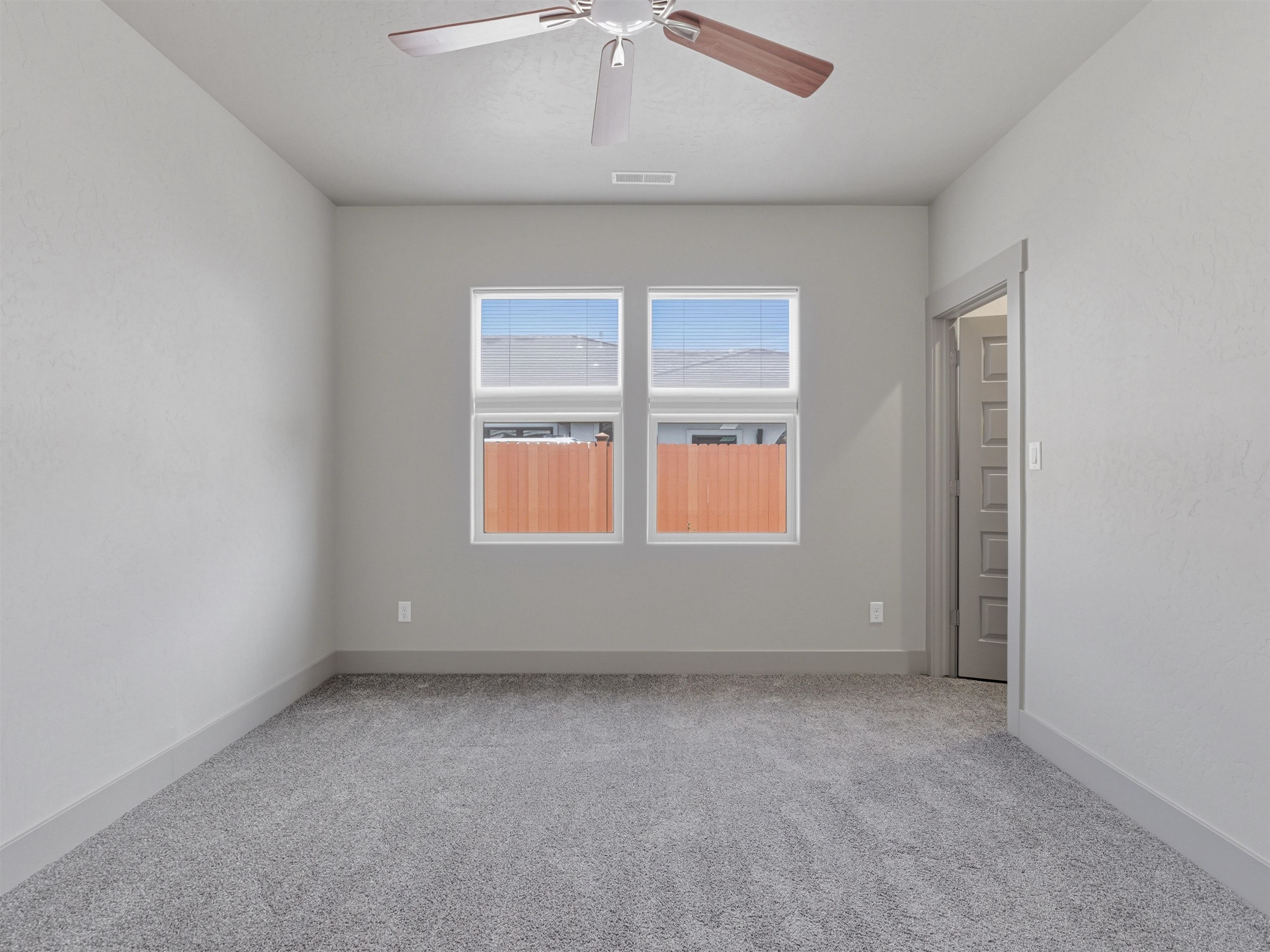 1223 Eagle Way Property Photo 22