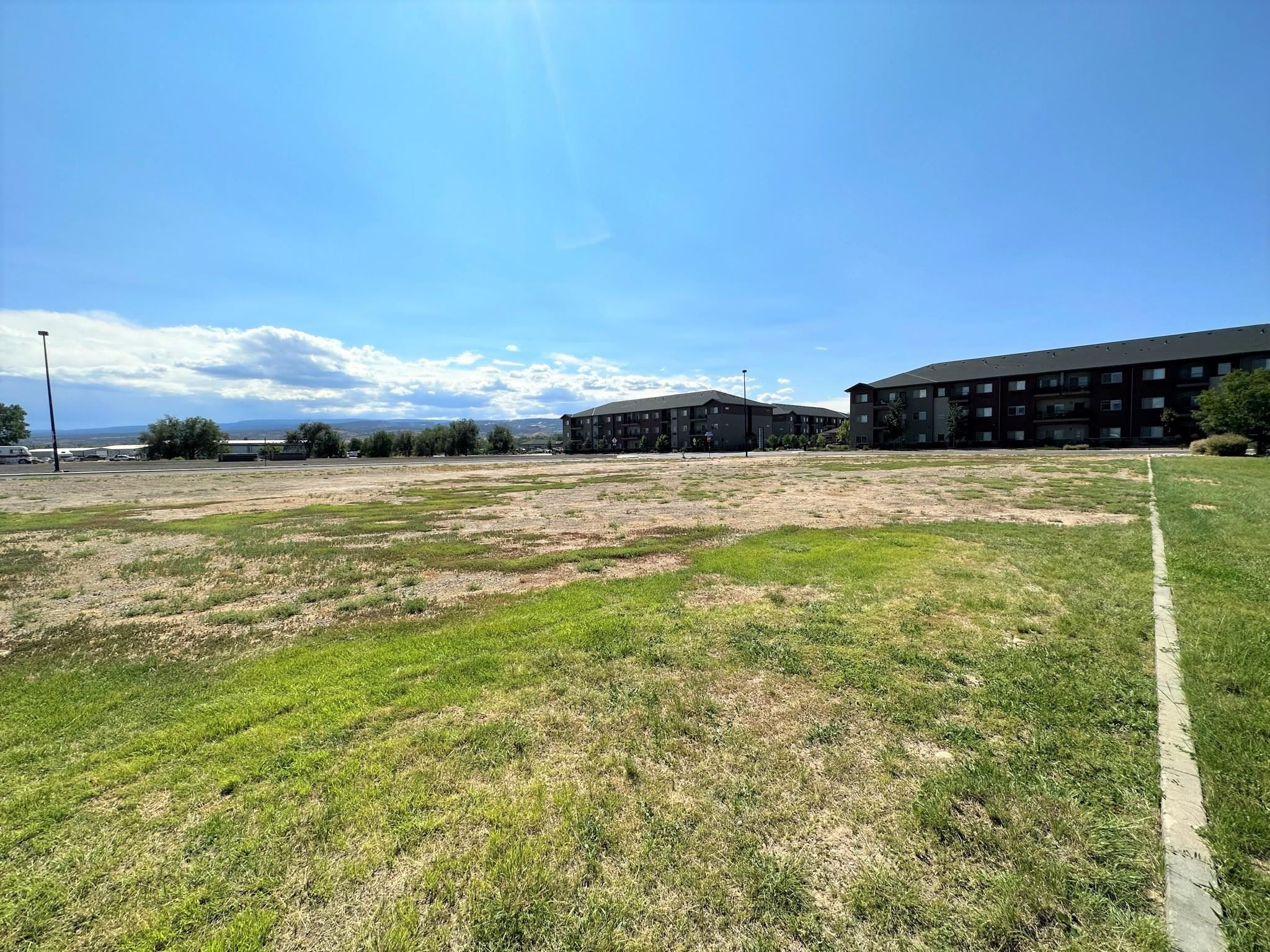 2550 American Way Property Photo 4