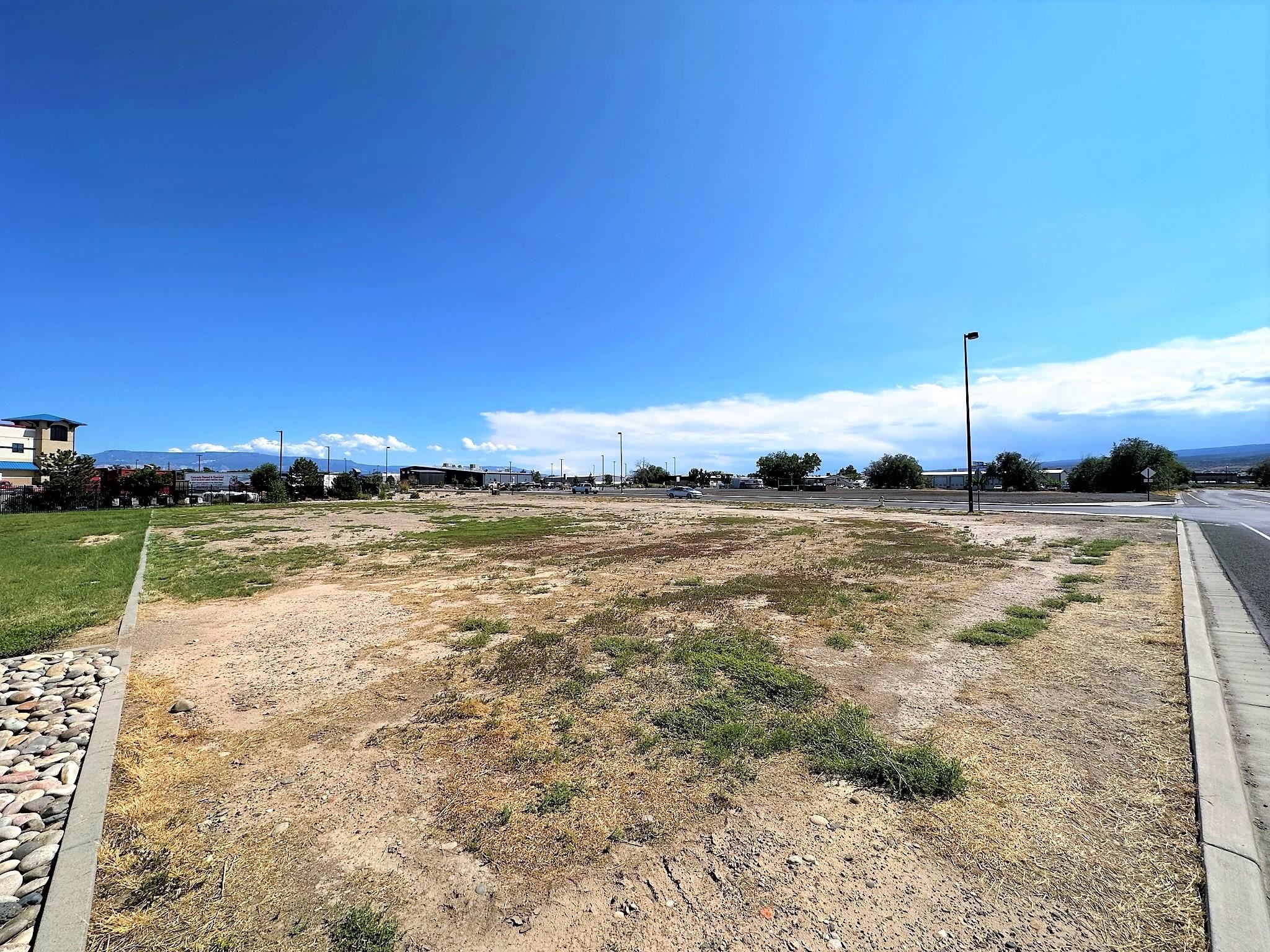 2550 American Way Property Photo 6