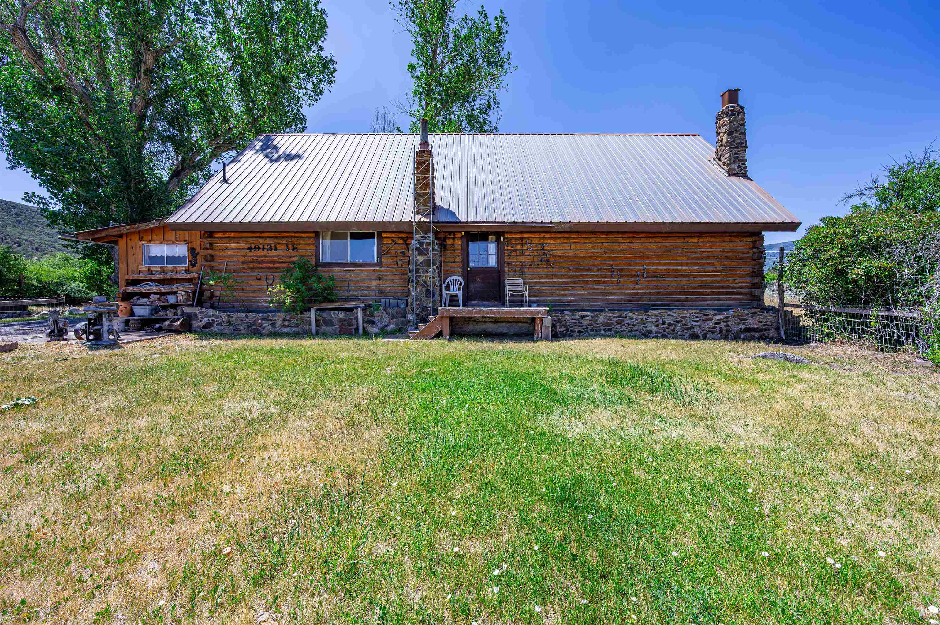 49131 Ie Road Property Photo 1