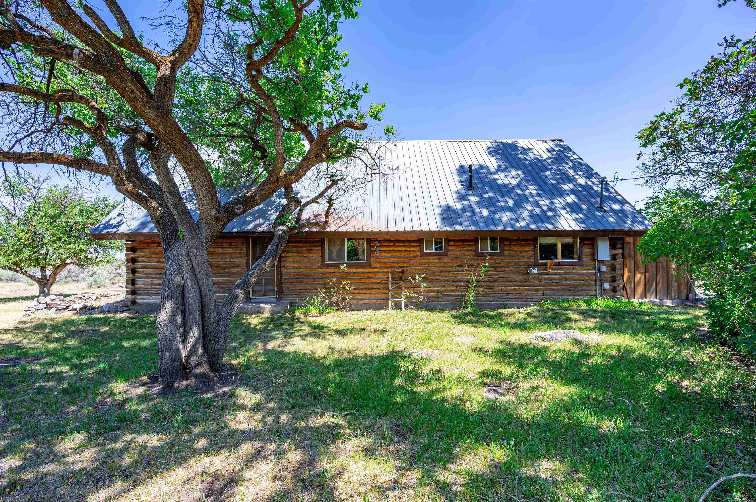 49131 Ie Road Property Photo 3