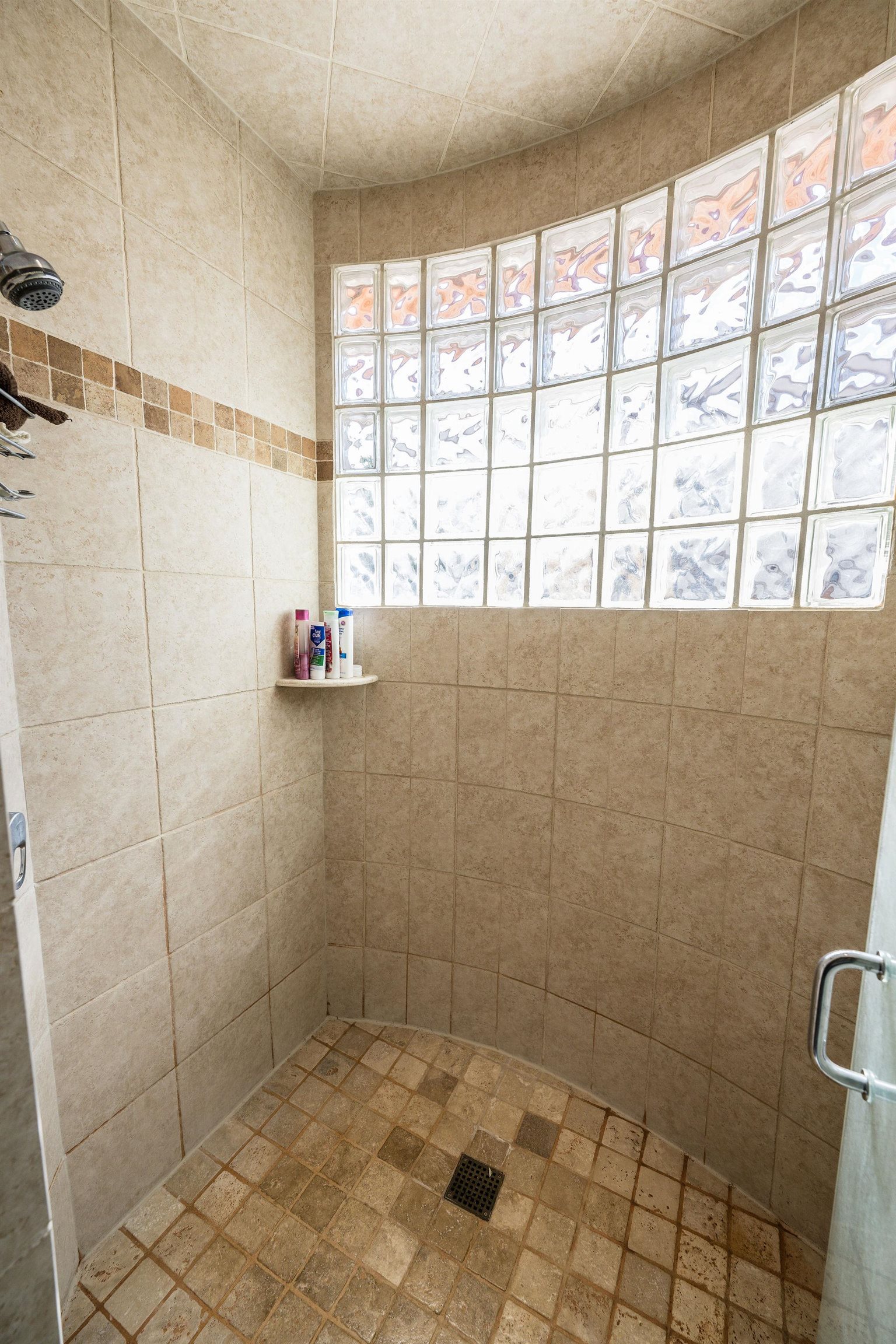 2069 Spur Cross Road Property Photo 14