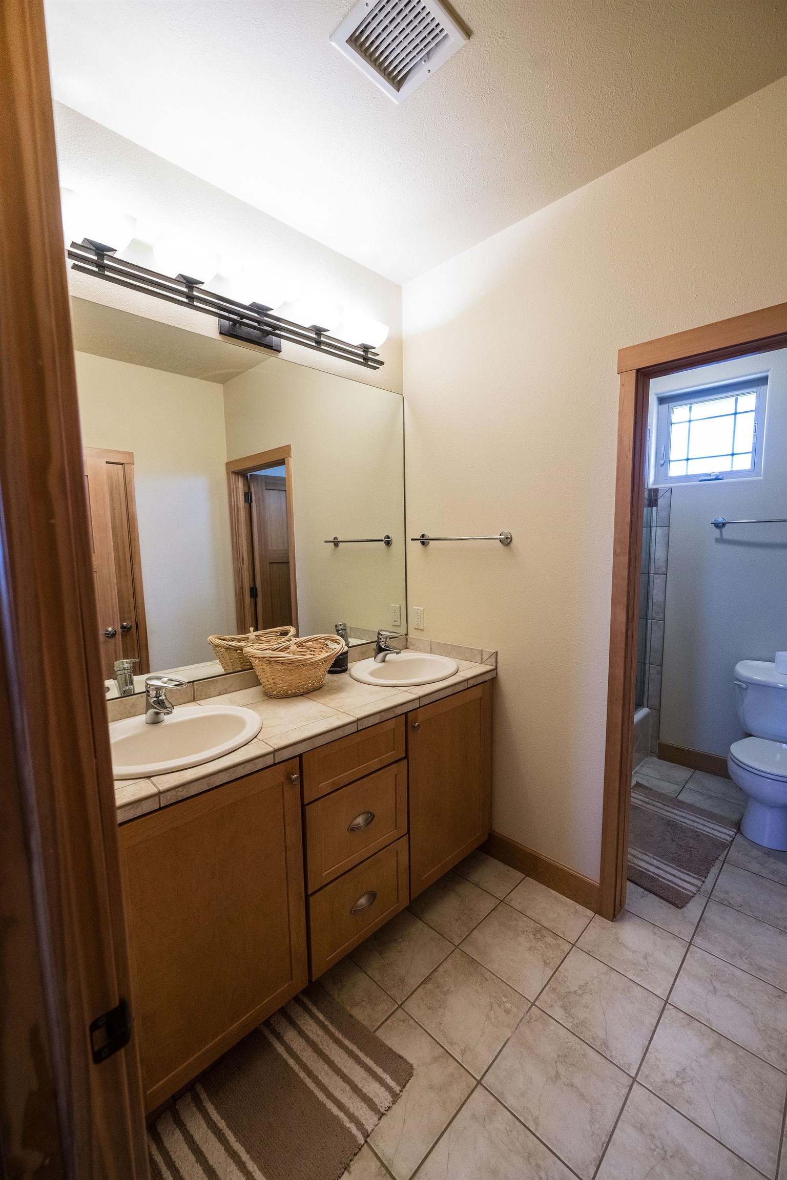 2069 Spur Cross Road Property Photo 22