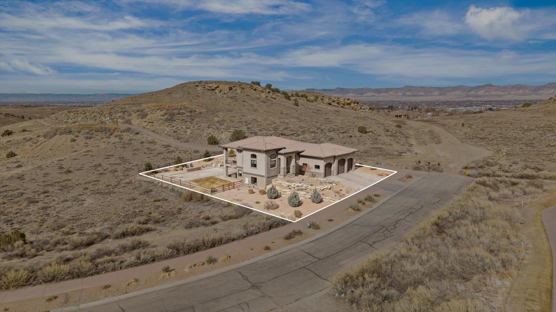 379 High Desert Road Property Photo 42