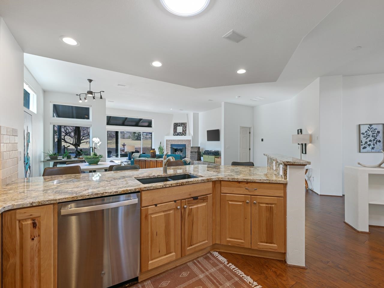 463 Seasons Drive Property Photo 13