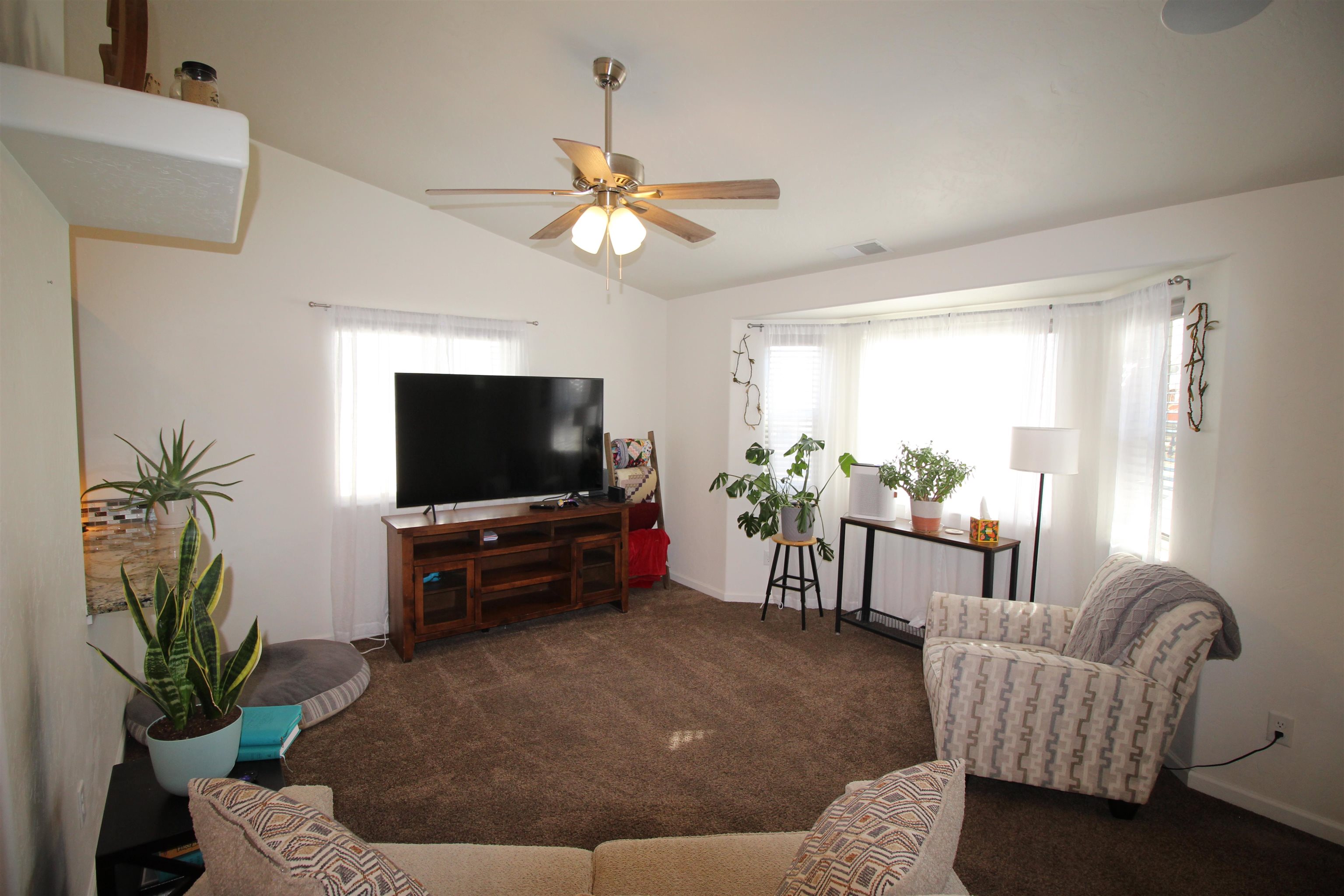 3144 D 3/4 Road Property Photo 5