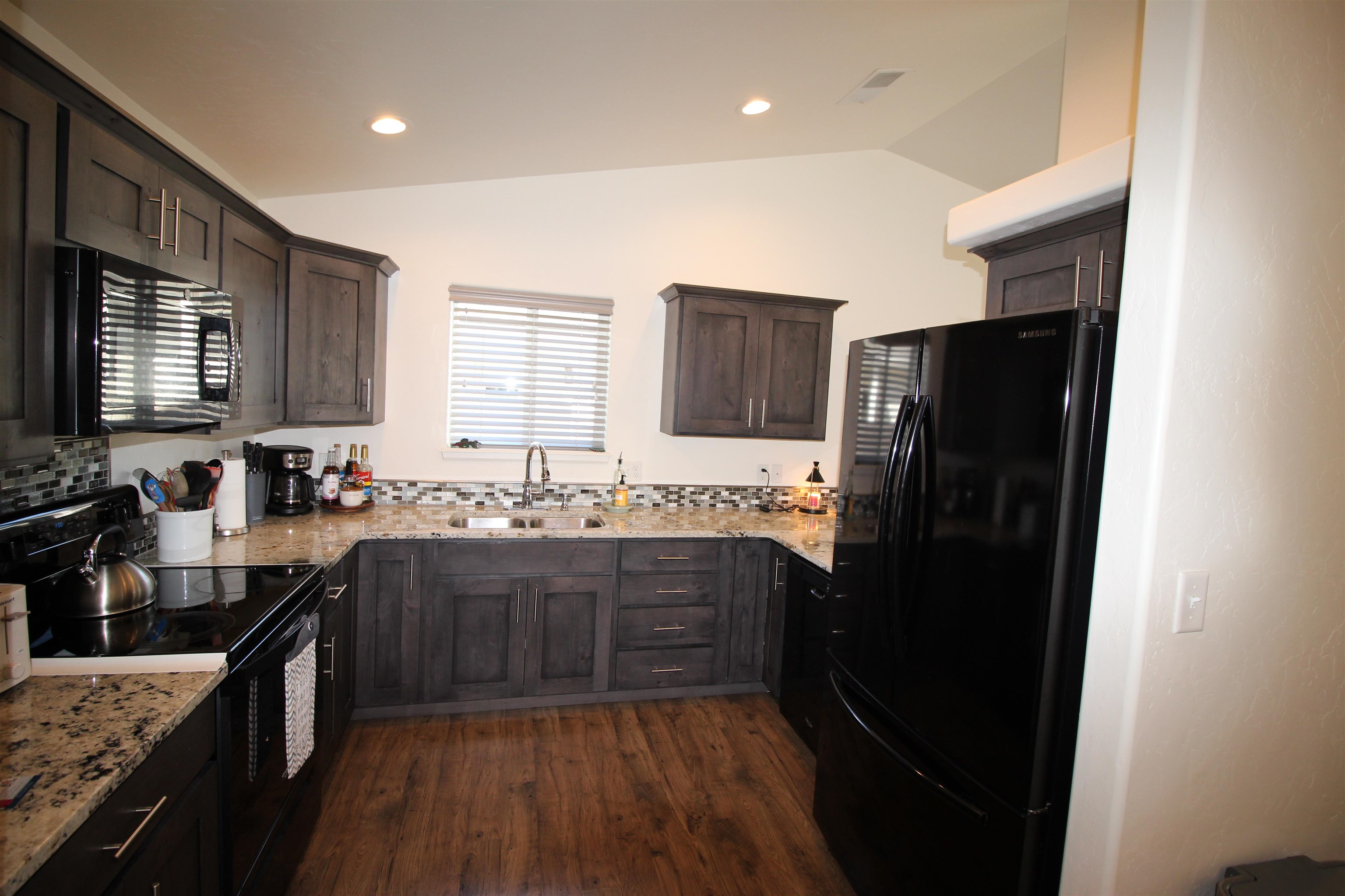 3144 D 3/4 Road Property Photo 7