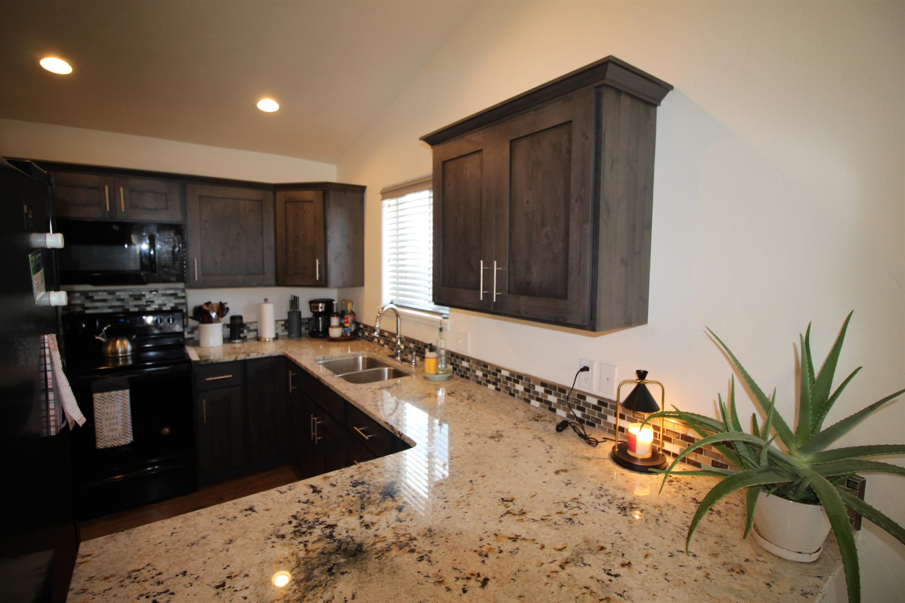 3144 D 3/4 Road Property Photo 9