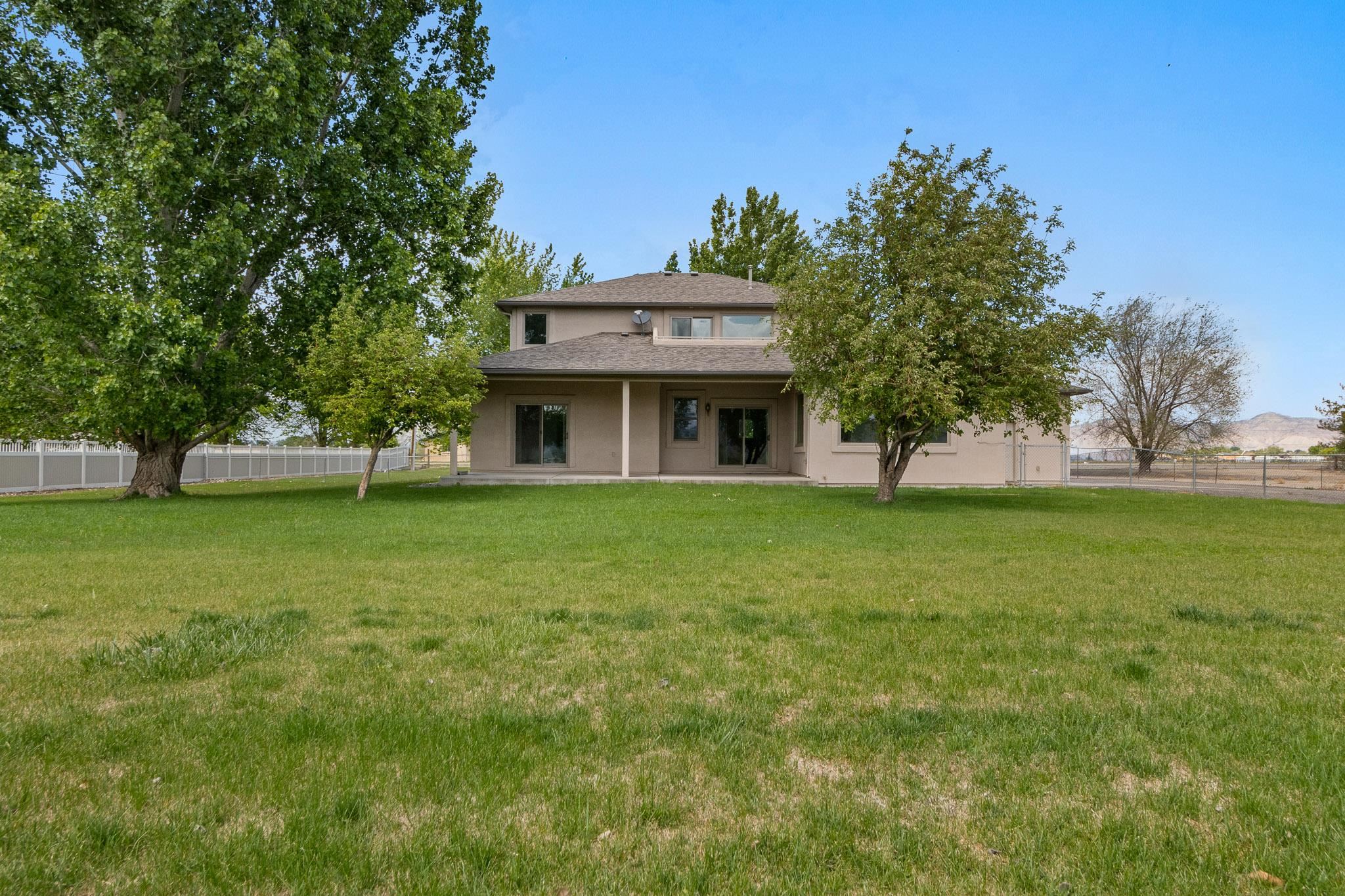 2107 I 1/2 Road Property Photo 37