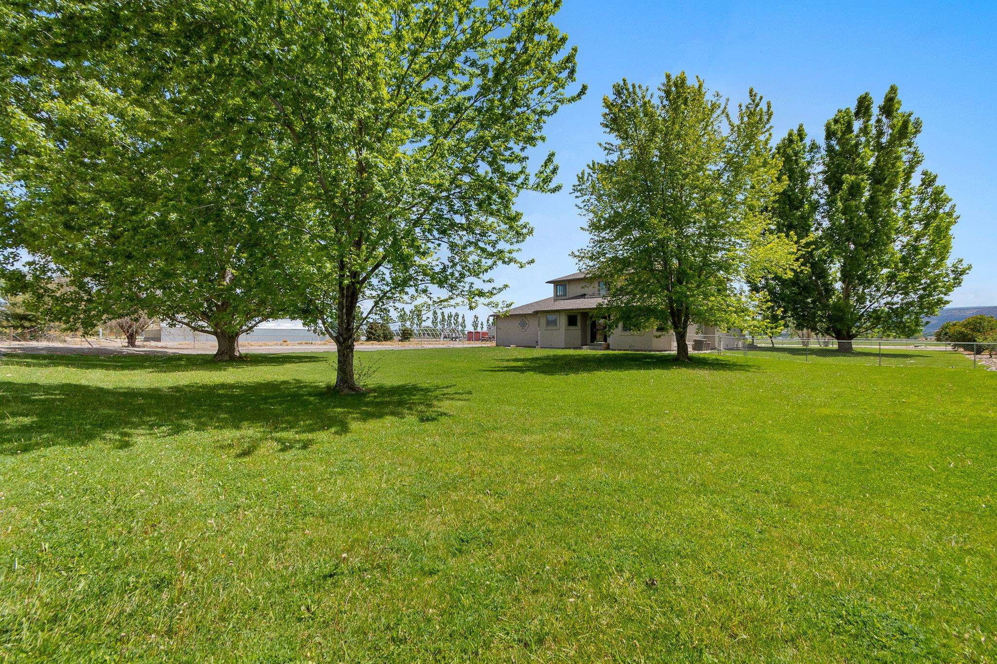 2107 I 1/2 Road Property Photo 38
