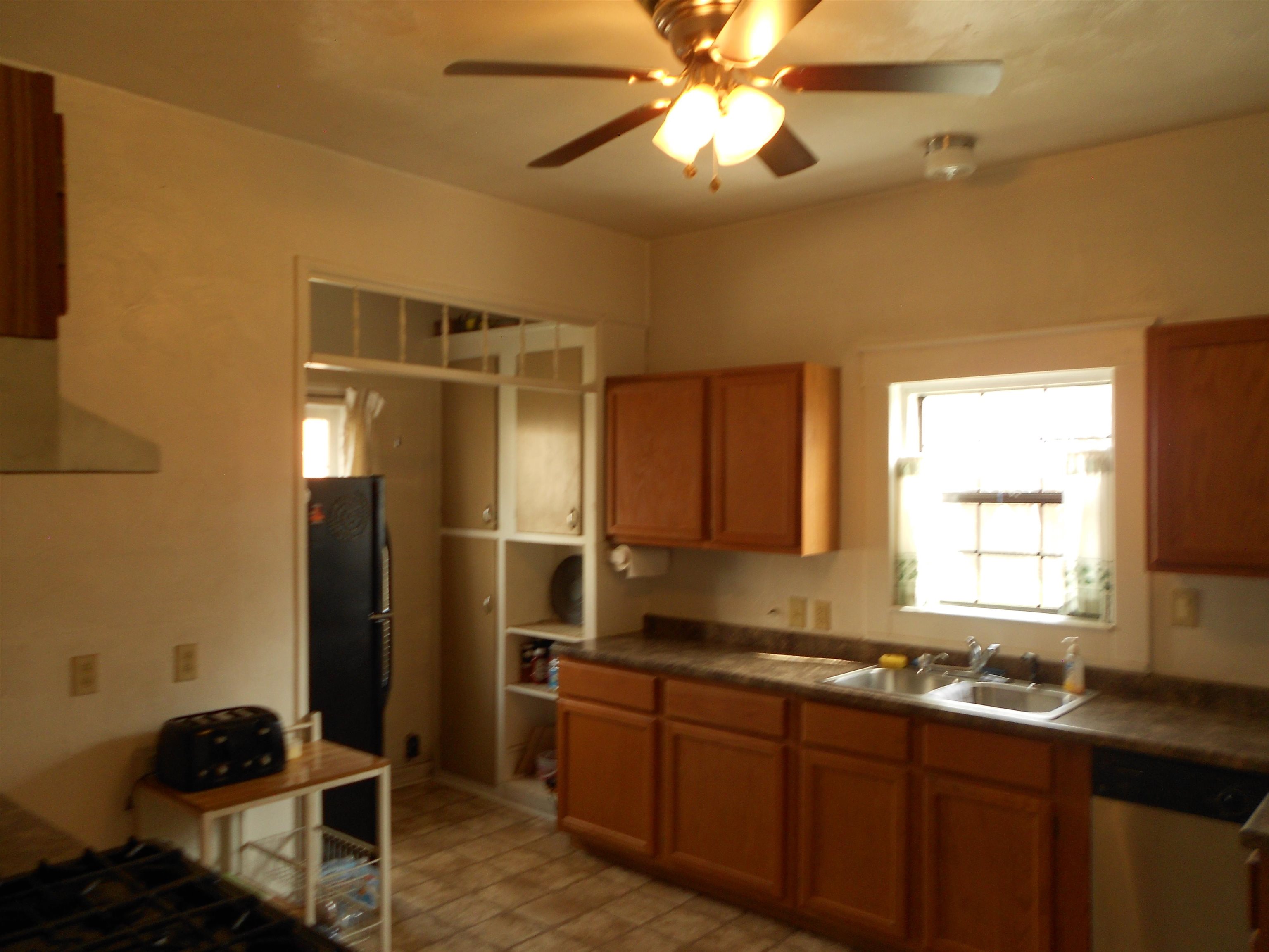 680 Curtis Avenue Property Photo 16