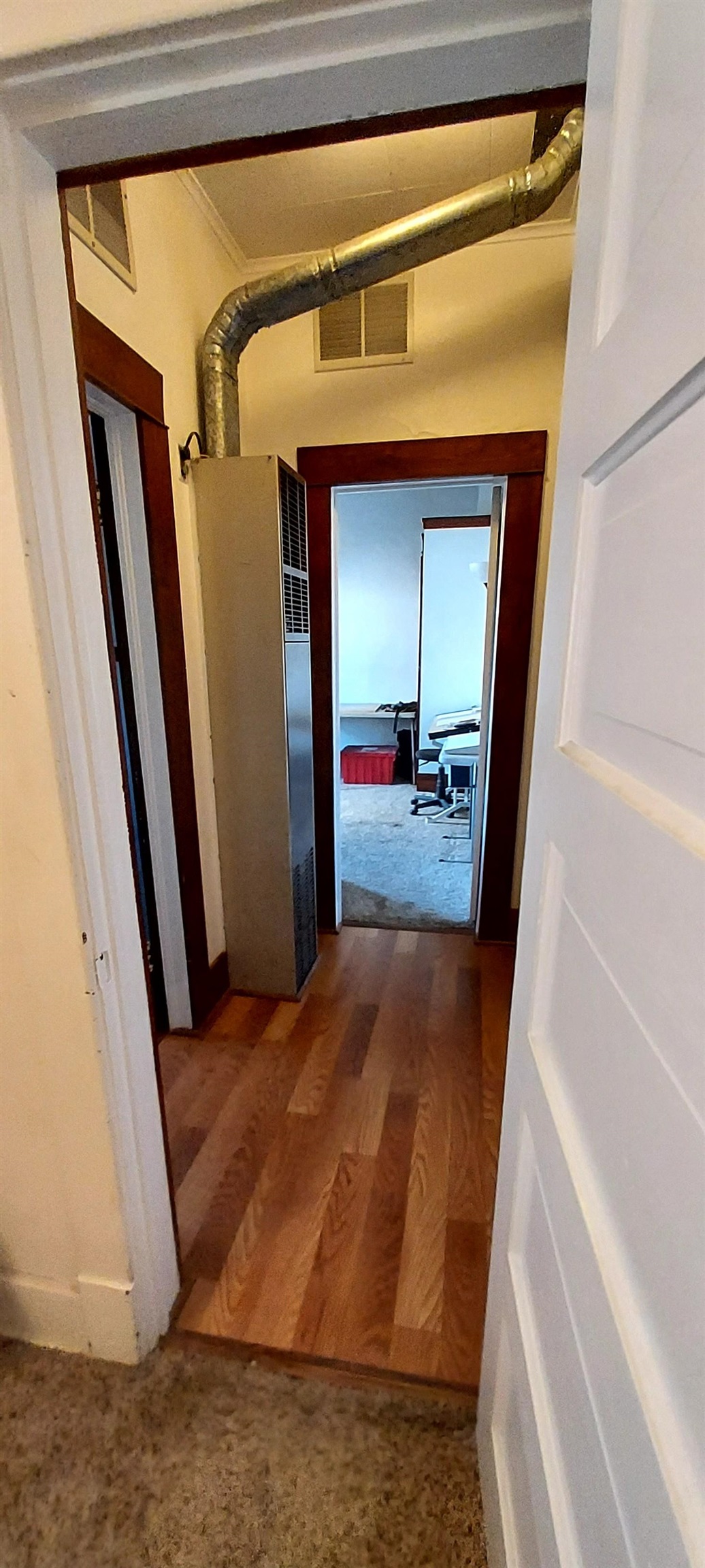 680 Curtis Avenue Property Photo 29