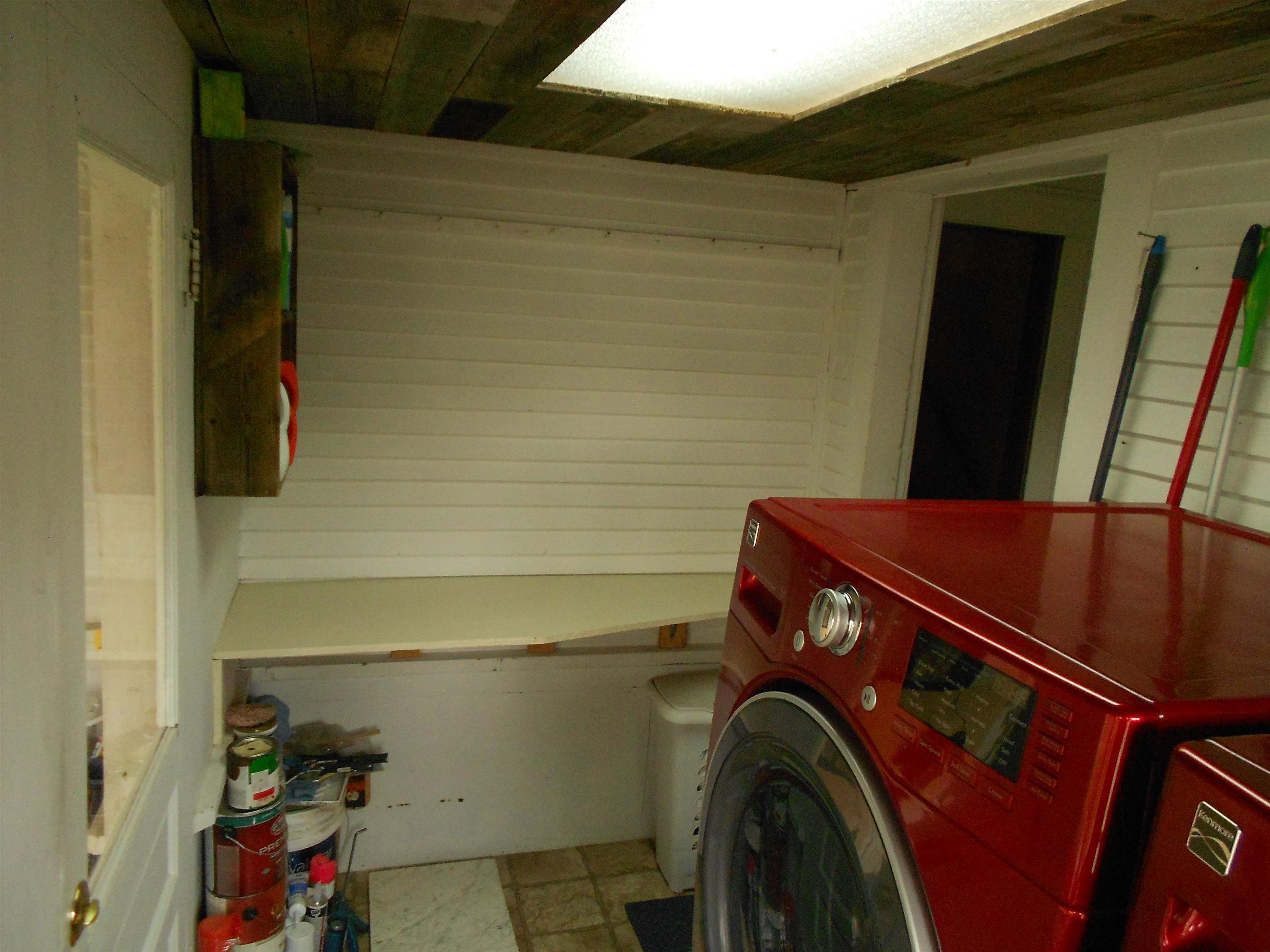 680 Curtis Avenue Property Photo 35