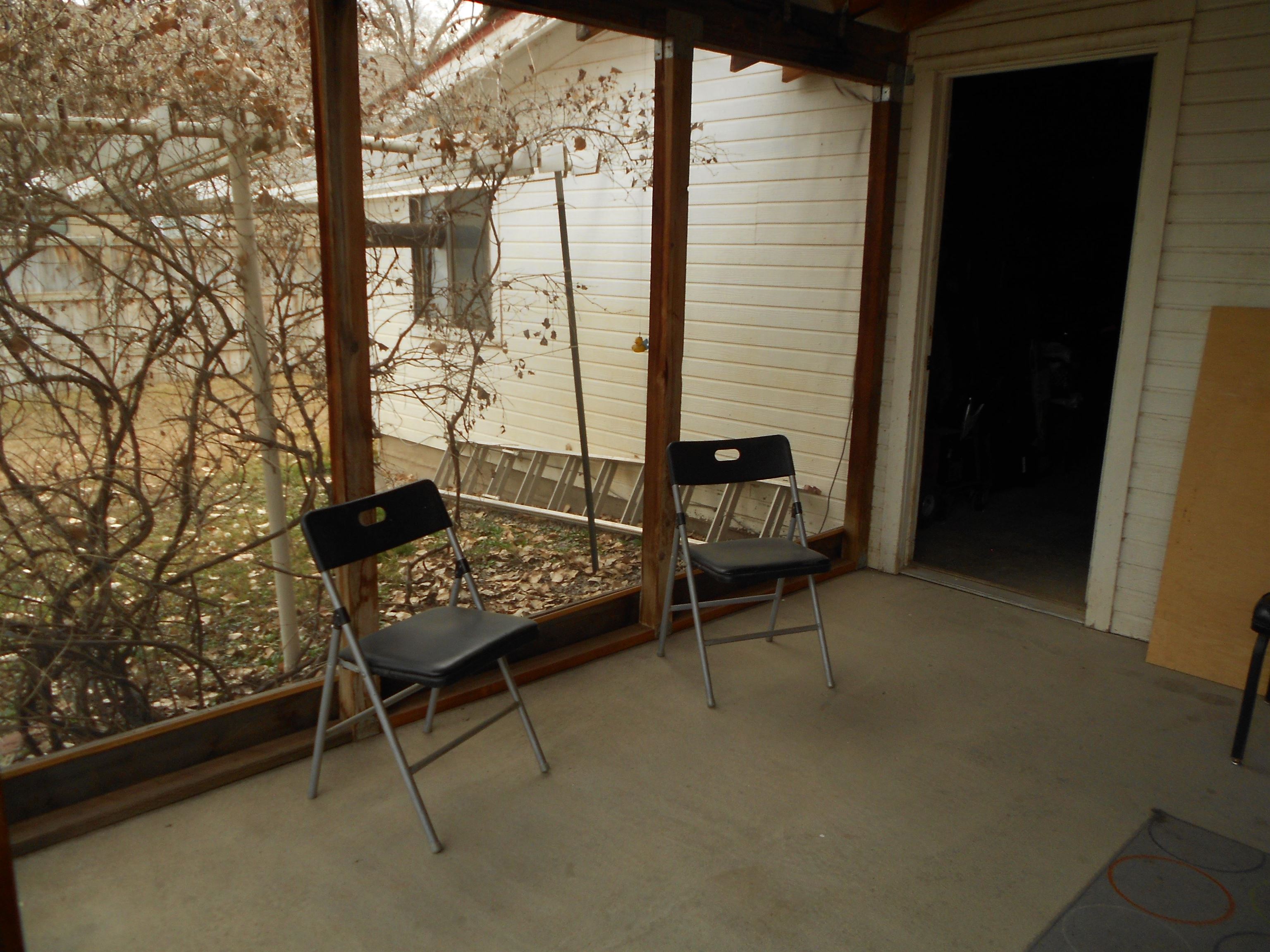 680 Curtis Avenue Property Photo 38