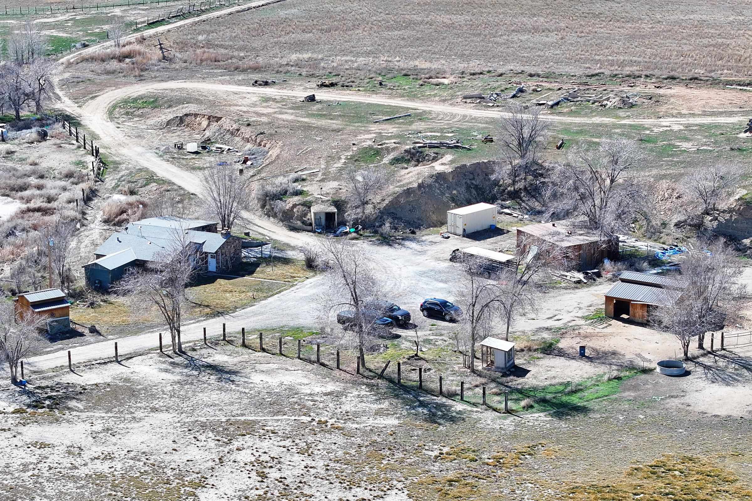 1537 19 Road Property Photo 5