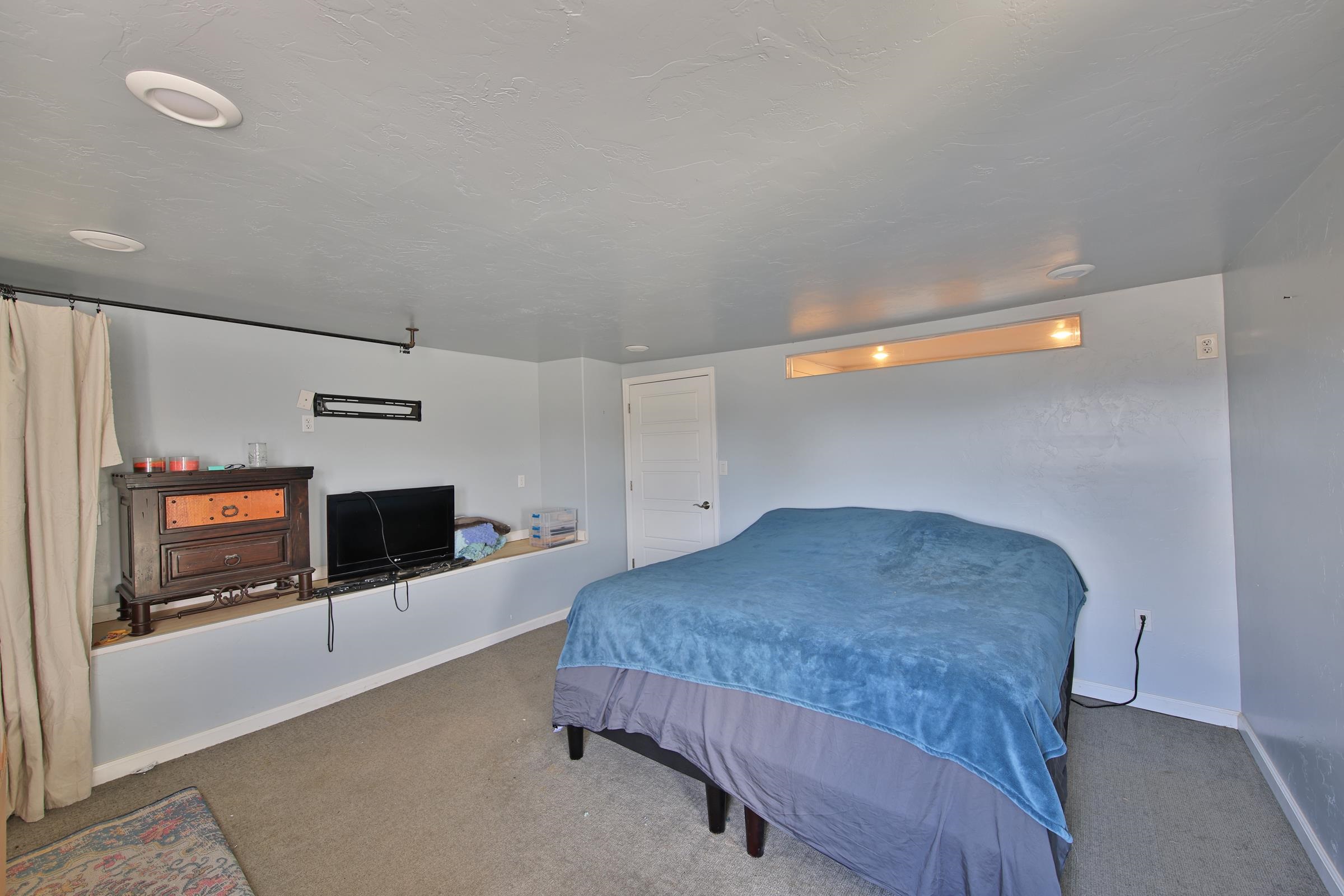 1537 19 Road Property Photo 13