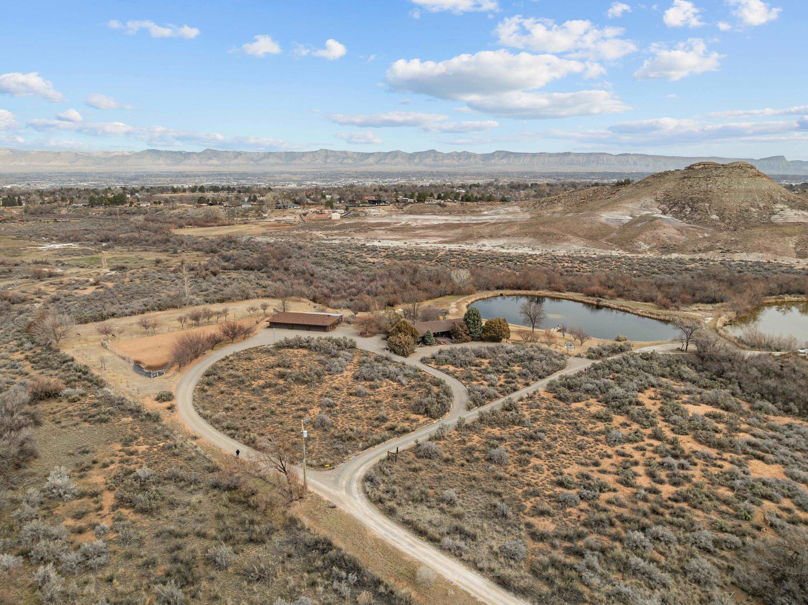 2108 Desert Hills Road Property Photo 27