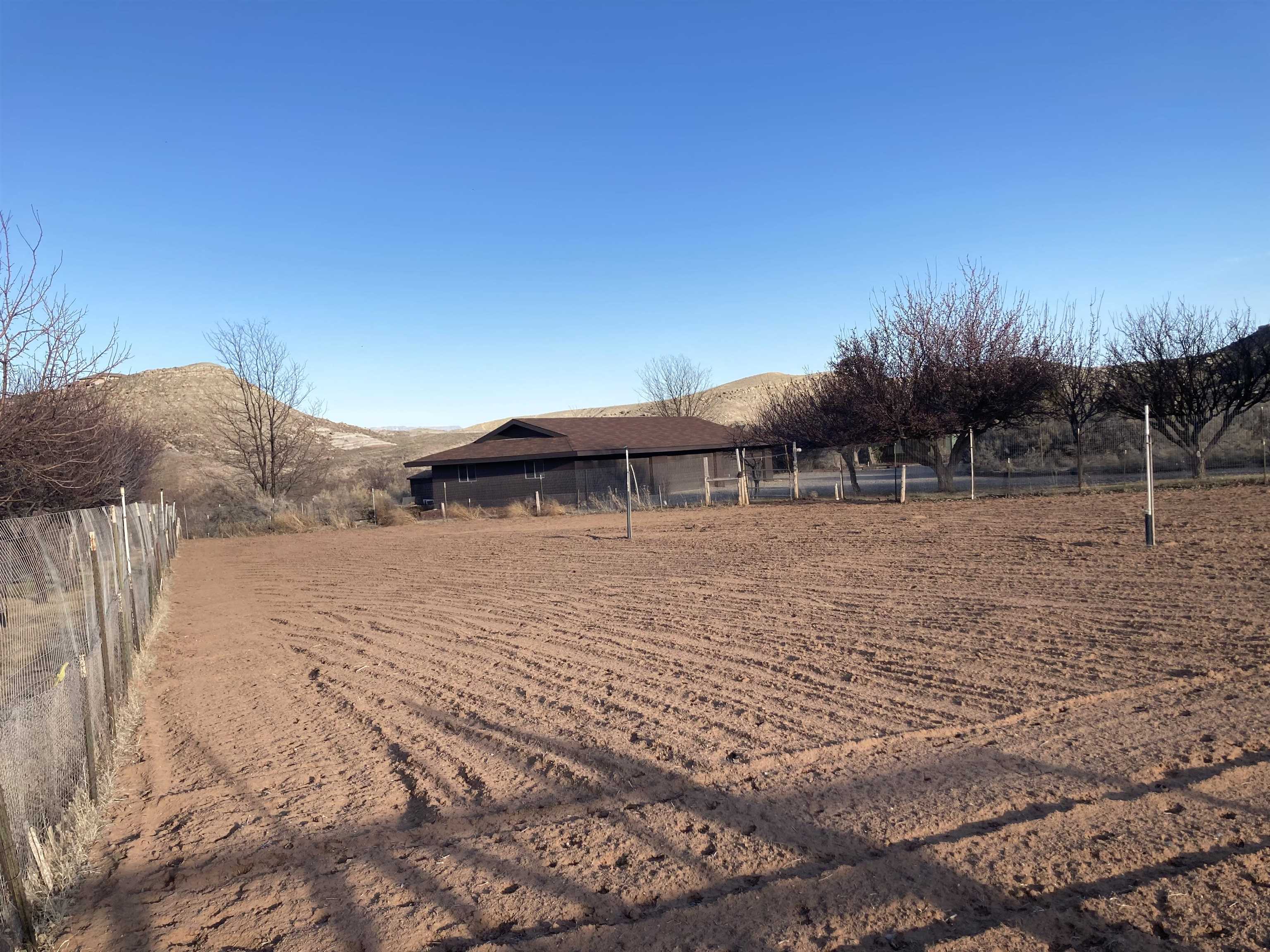 2108 Desert Hills Road Property Photo 36
