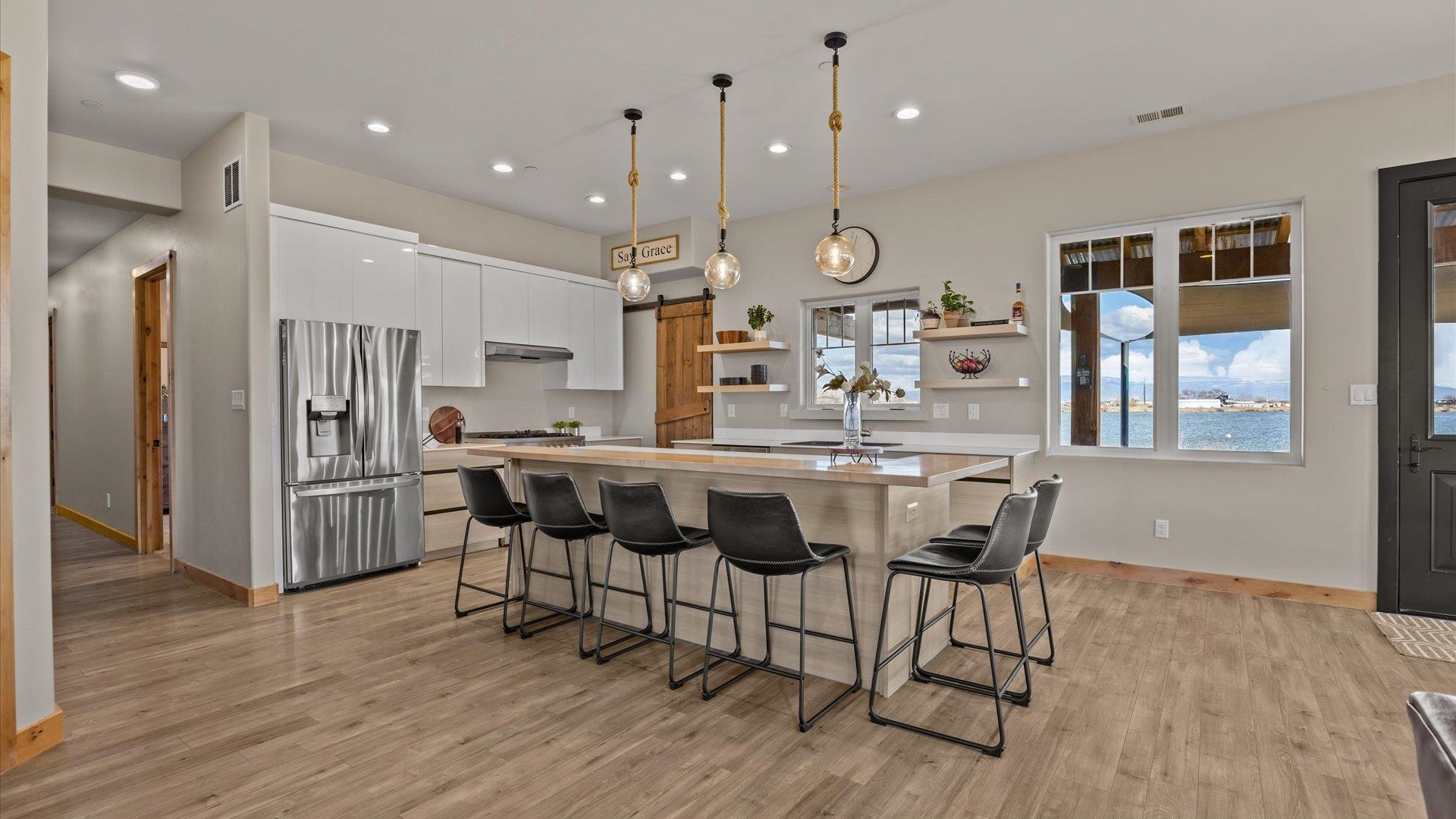 2085 Kedrowski Court Property Photo 12