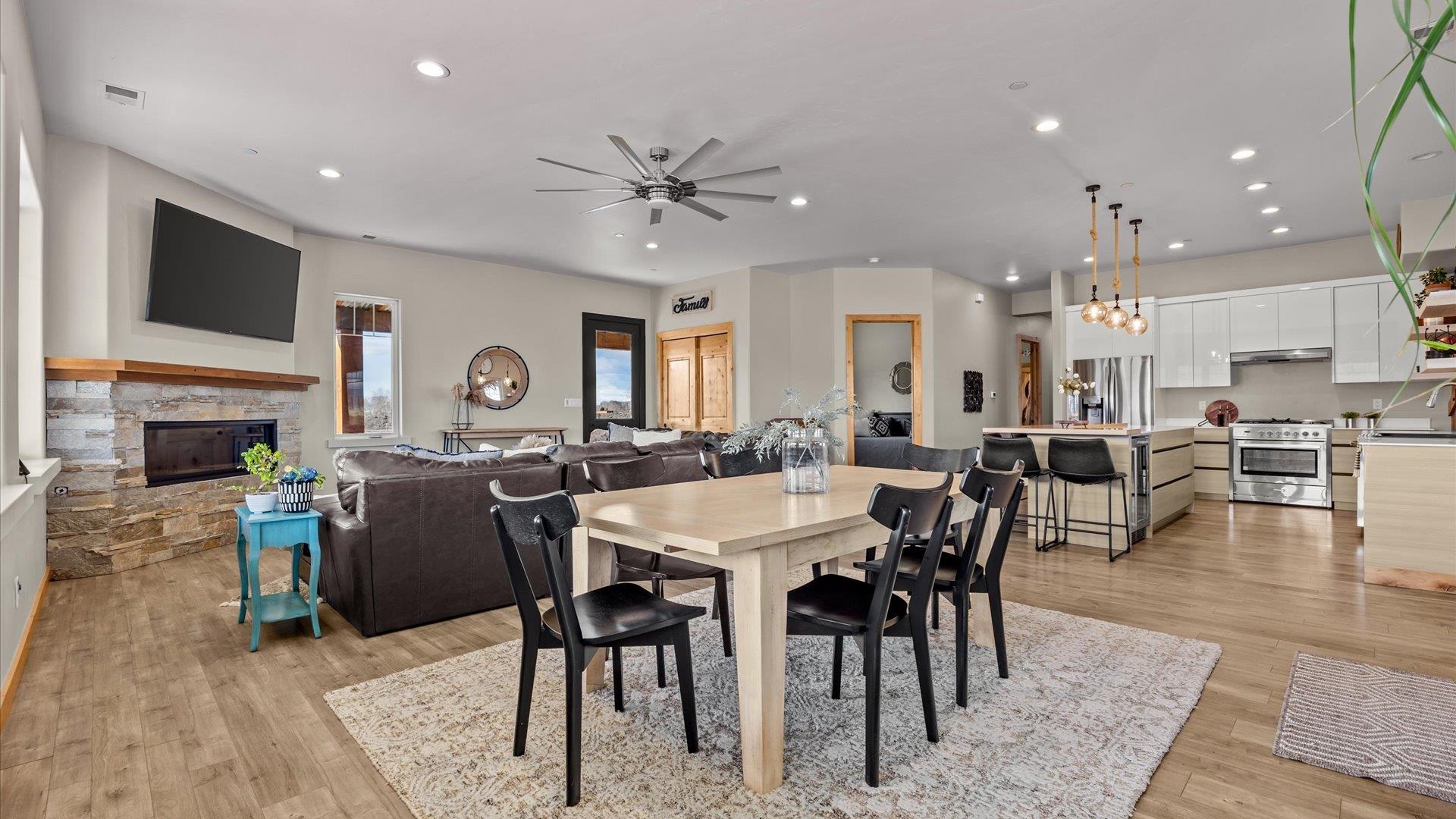 2085 Kedrowski Court Property Photo 16