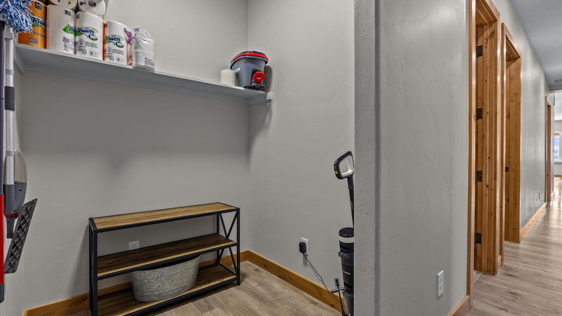 2085 Kedrowski Court Property Photo 27