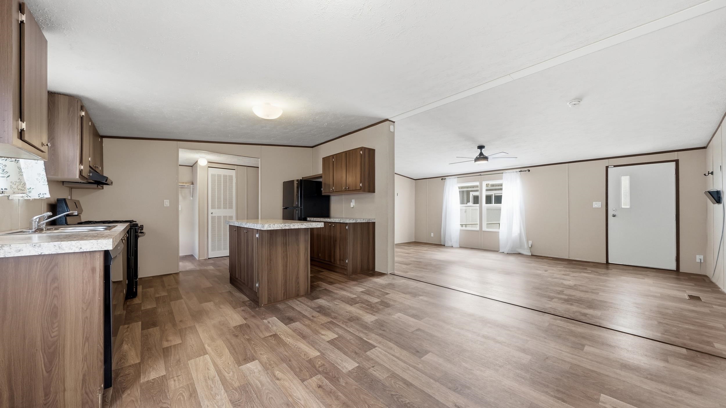 229 Hollyberry Way Property Photo 15