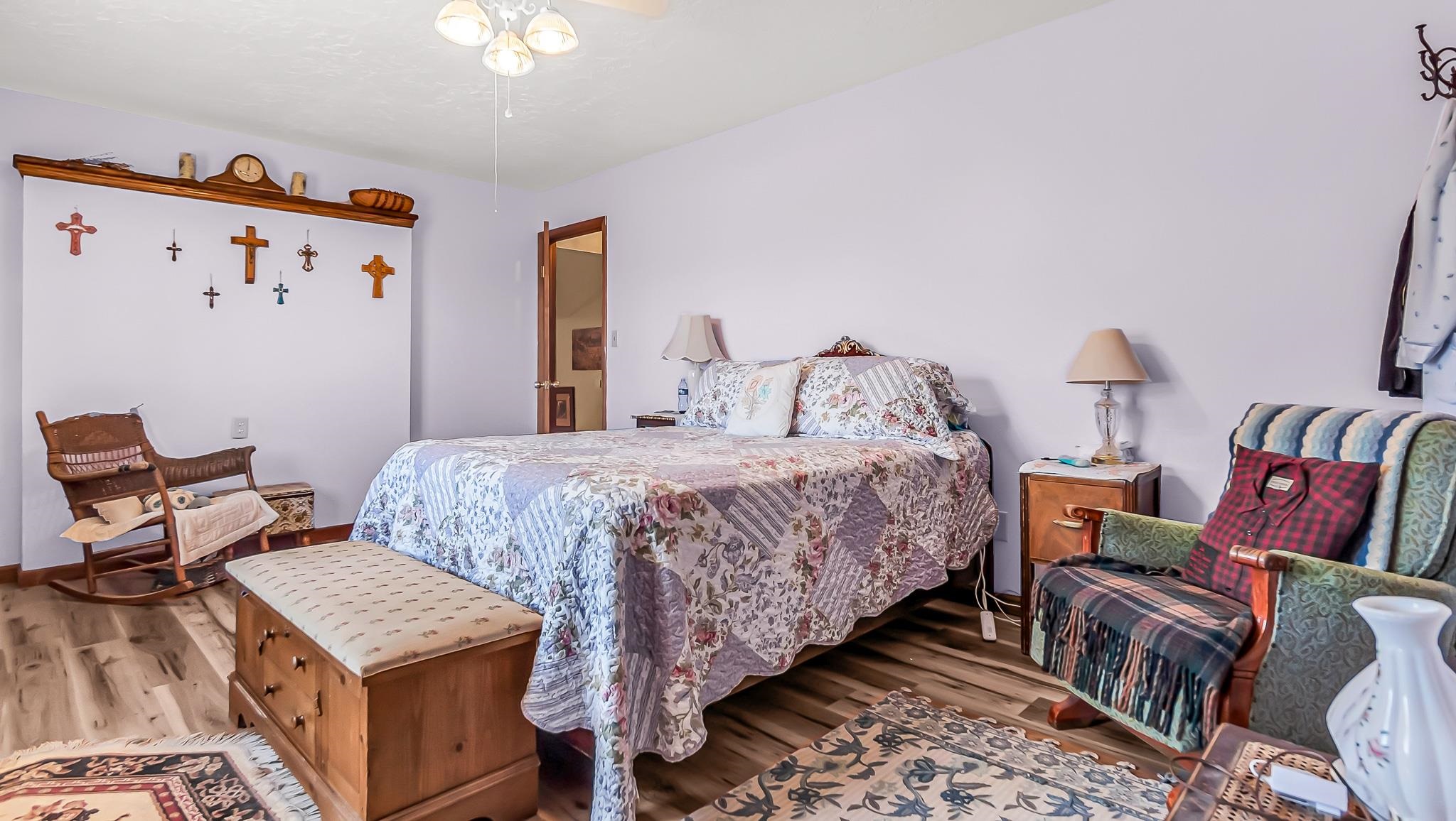 1542 La Mesa Circle Property Photo 14