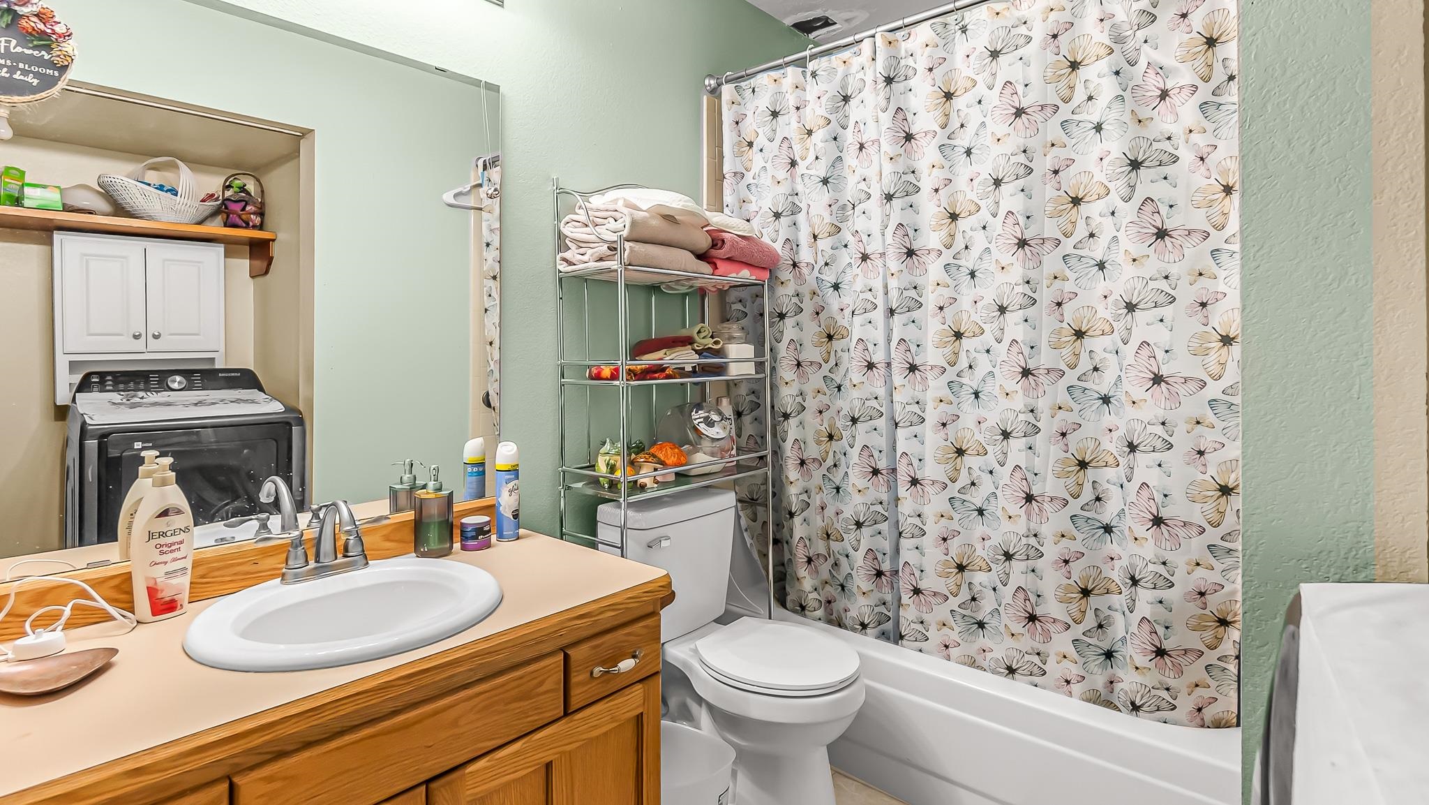 1542 La Mesa Circle Property Photo 19