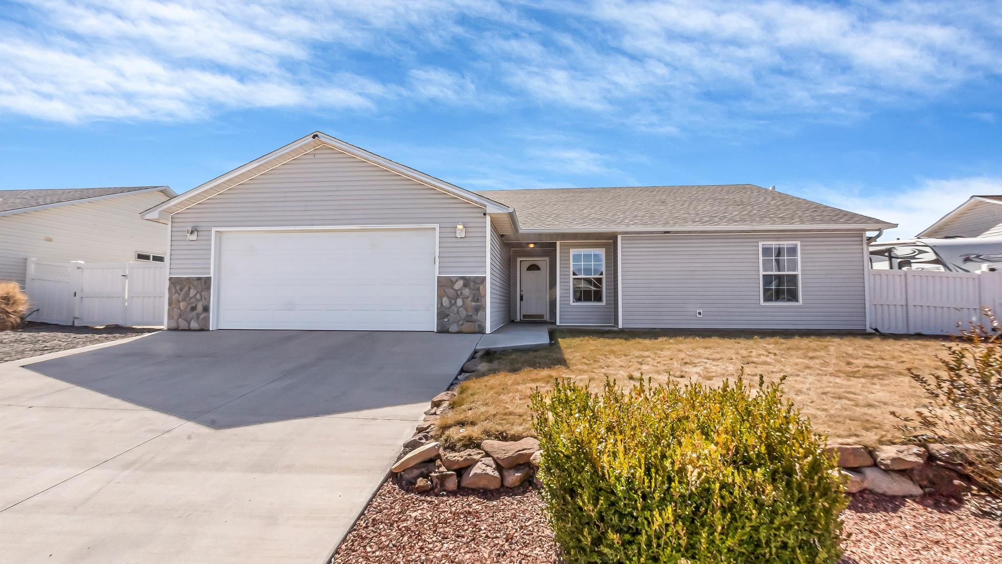 2827 B 3/10 Road Property Photo 1