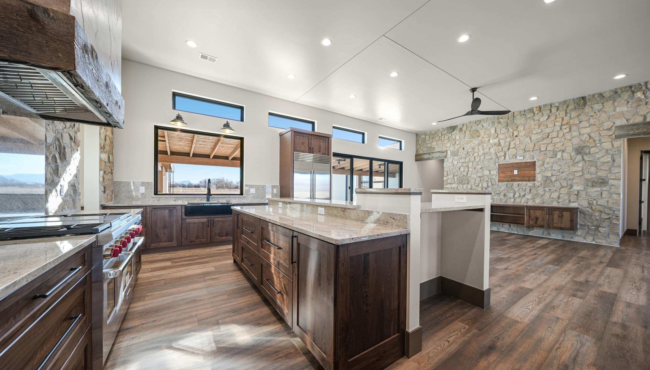 868 23 Road Property Photo 7