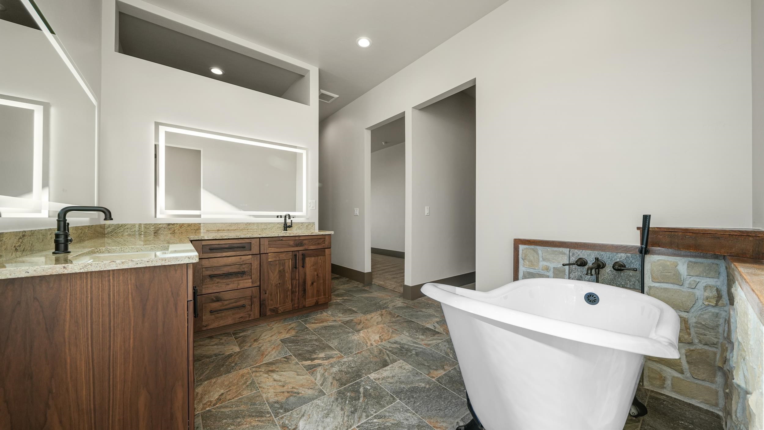 868 23 Road Property Photo 17