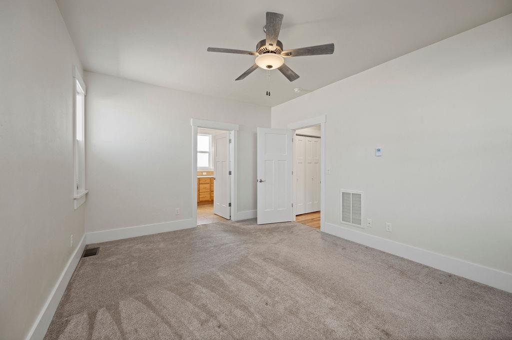1243 Periwinkle Court Property Photo 16