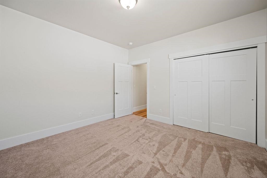1243 Periwinkle Court Property Photo 23