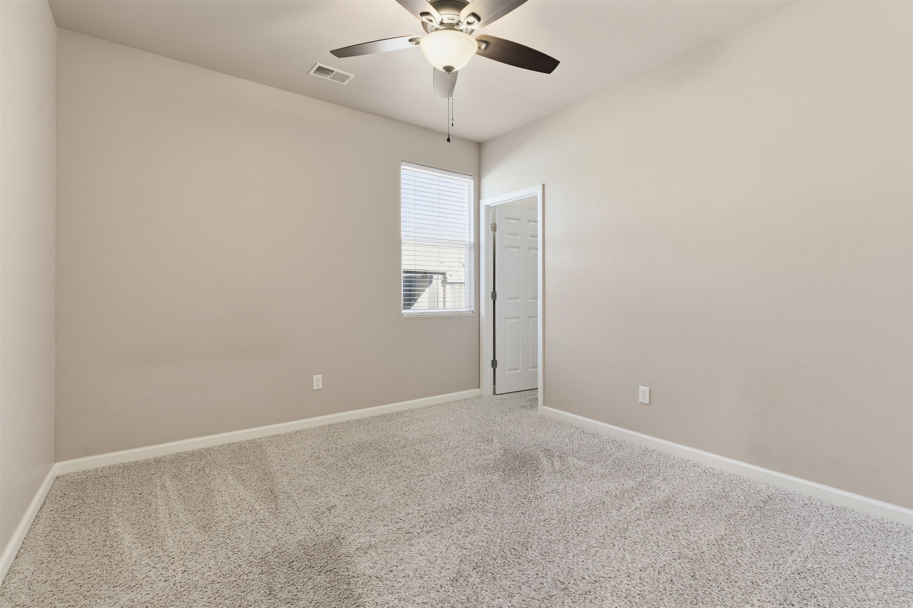 2995 Debra Street Property Photo 17
