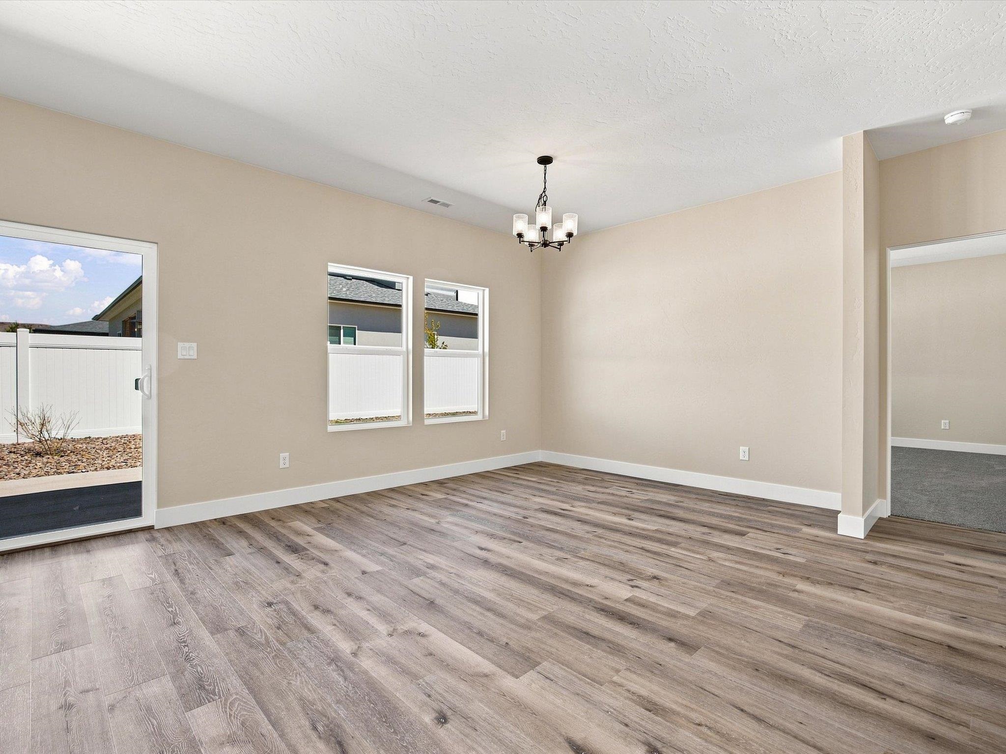 3300 Pyrus Street Property Photo 17