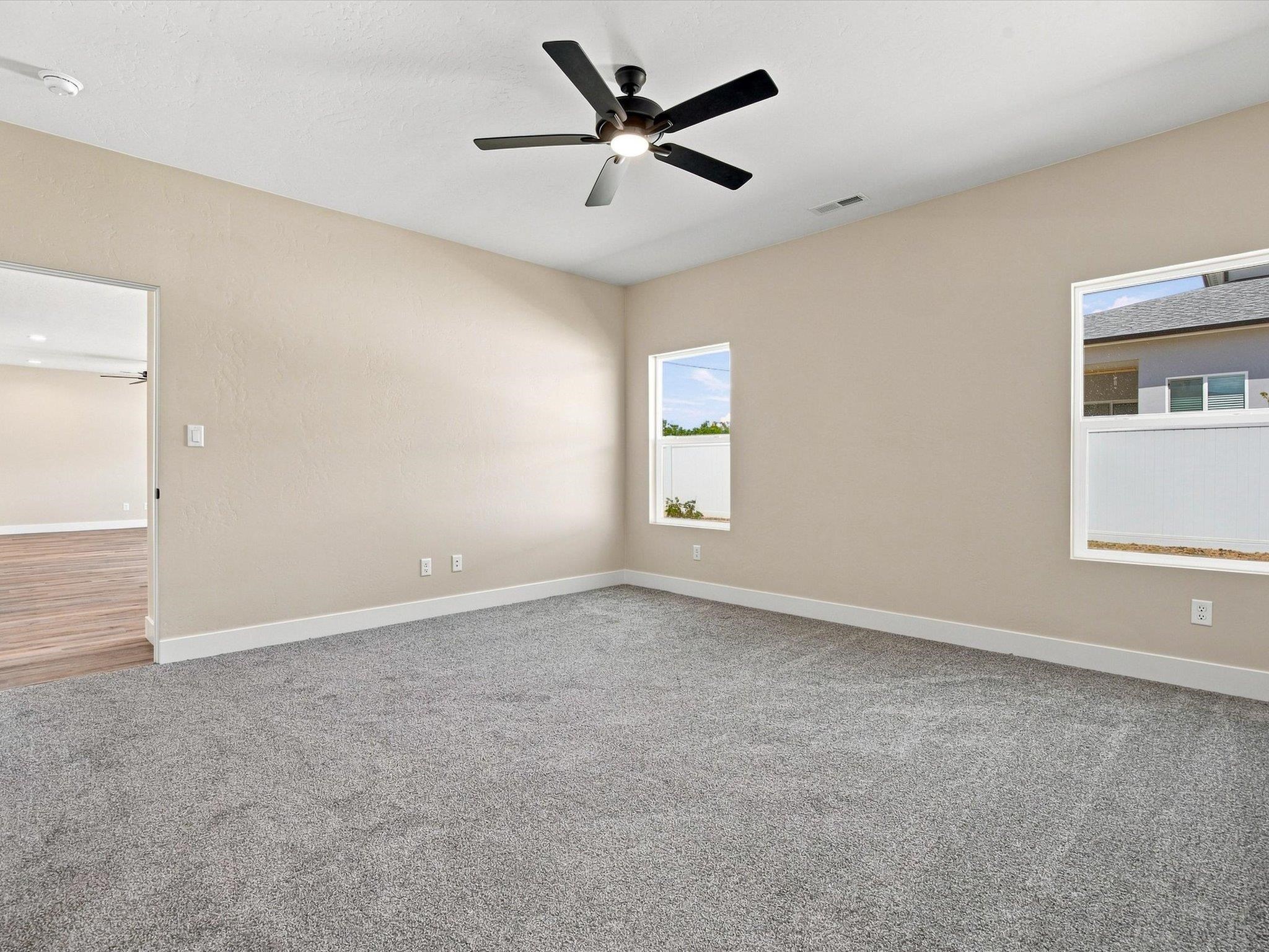 3300 Pyrus Street Property Photo 21