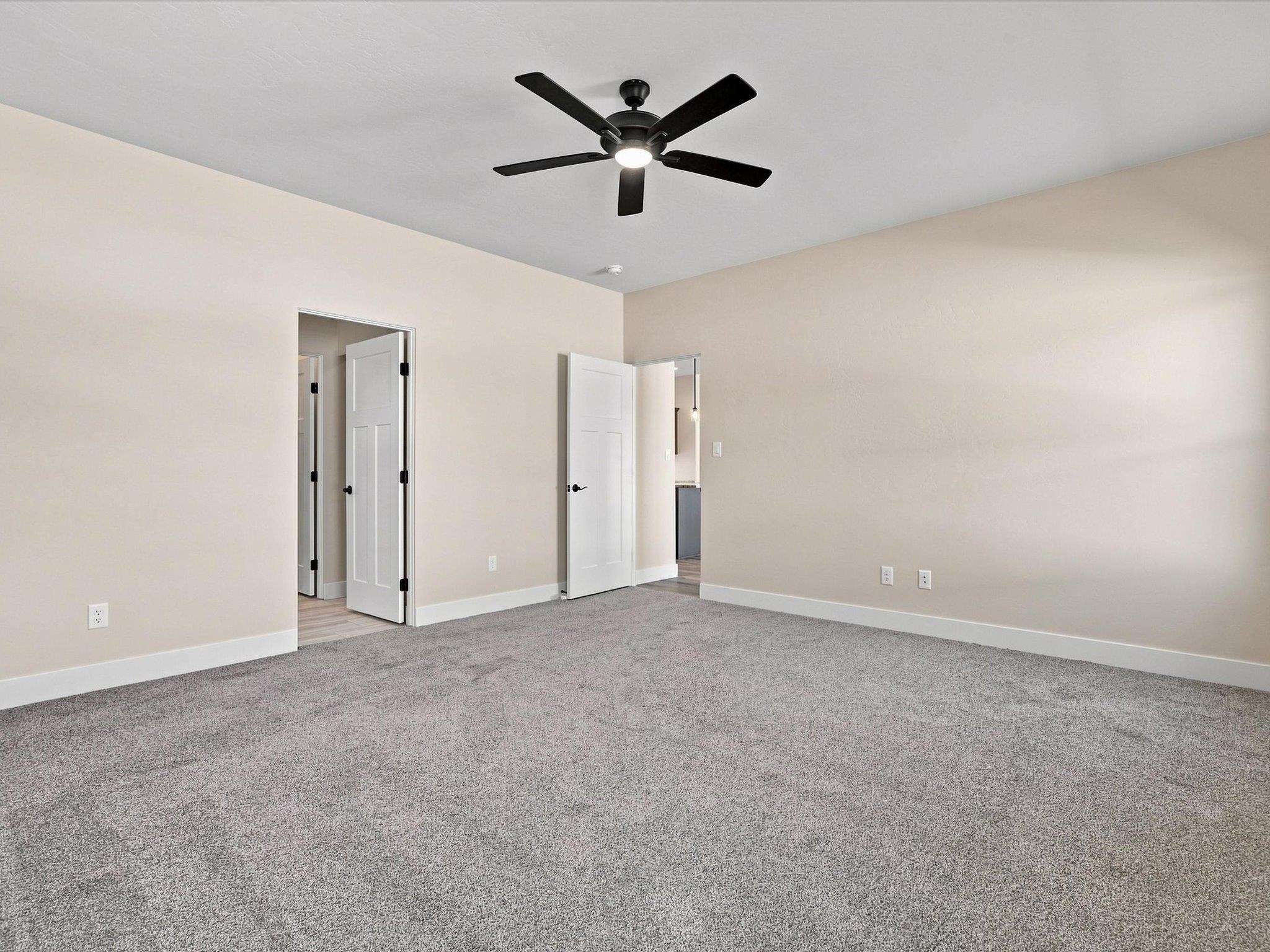 3300 Pyrus Street Property Photo 22