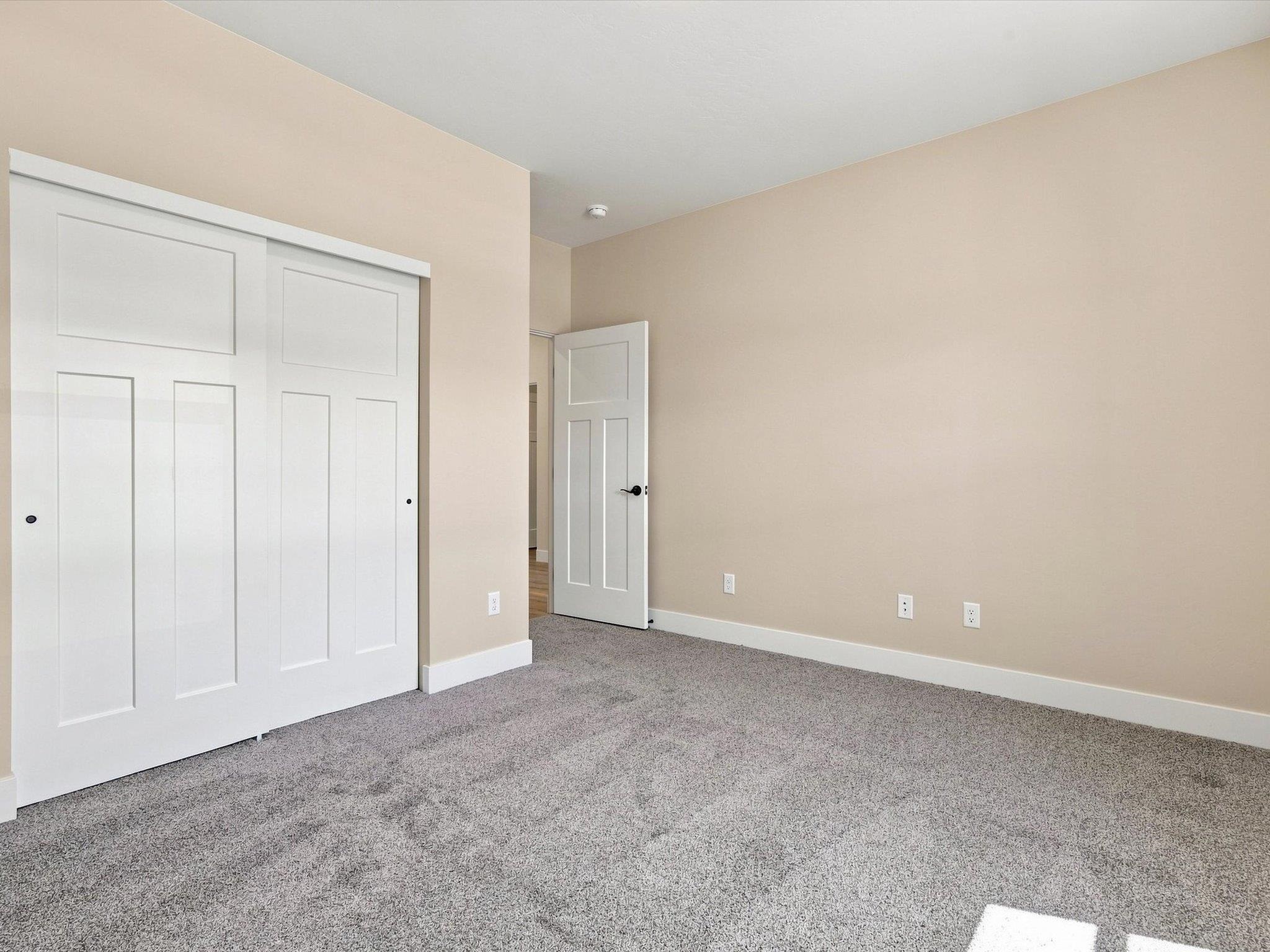 3300 Pyrus Street Property Photo 29
