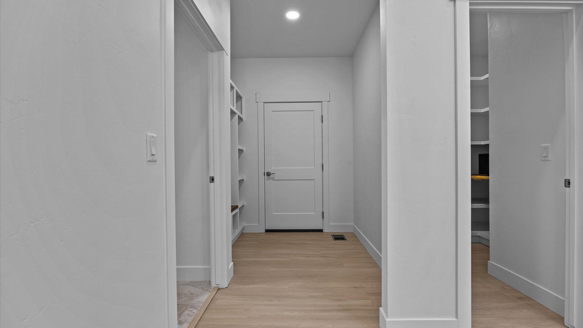 2045 Caleb Way Property Photo 34